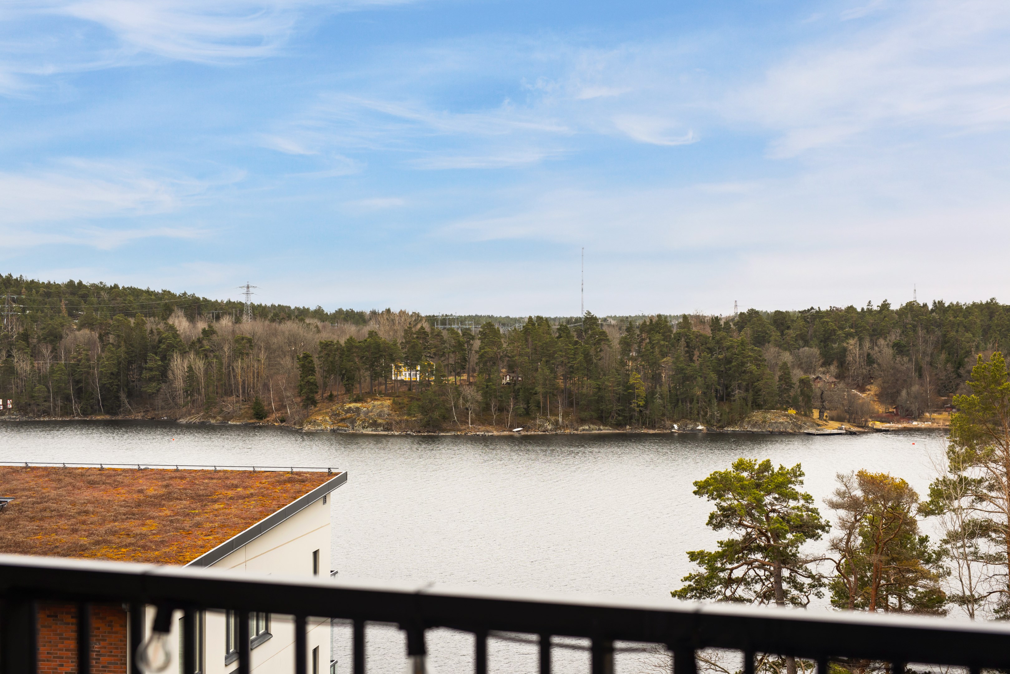Bostadsbild från Tollareslingan 8, Såld i Tollare, Nacka