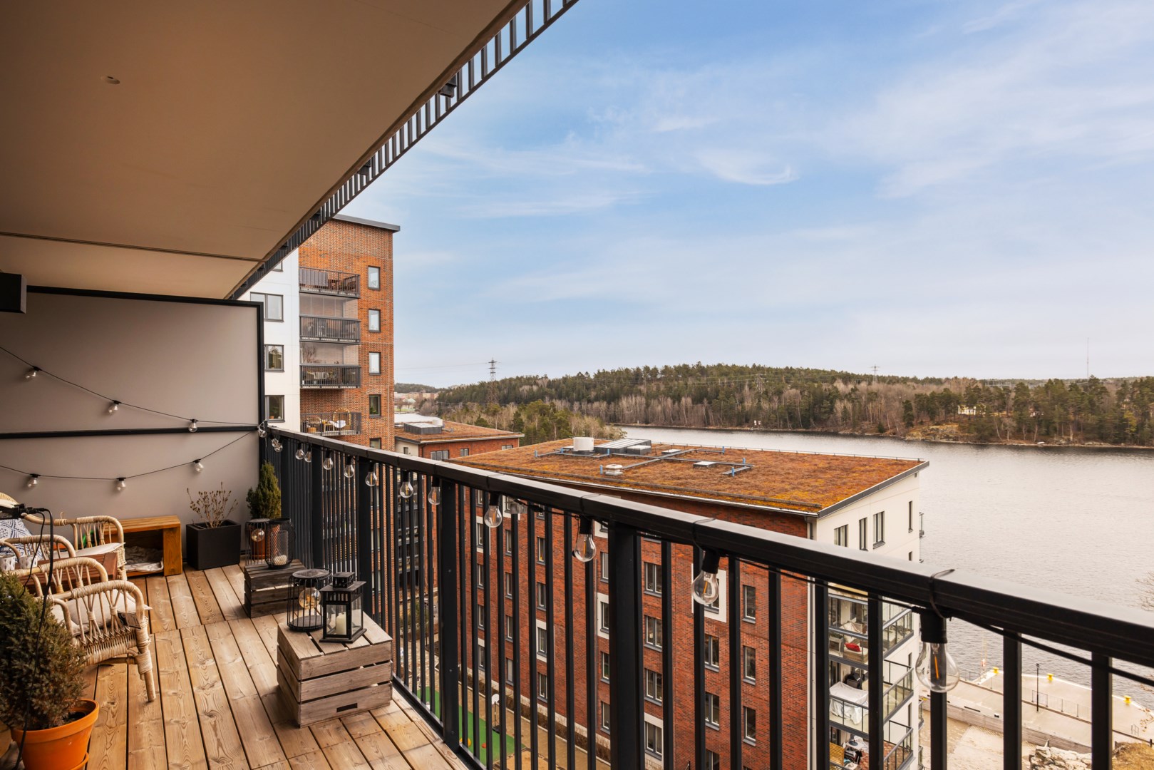 Bostadsbild från Tollareslingan 8, Såld i Tollare, Nacka