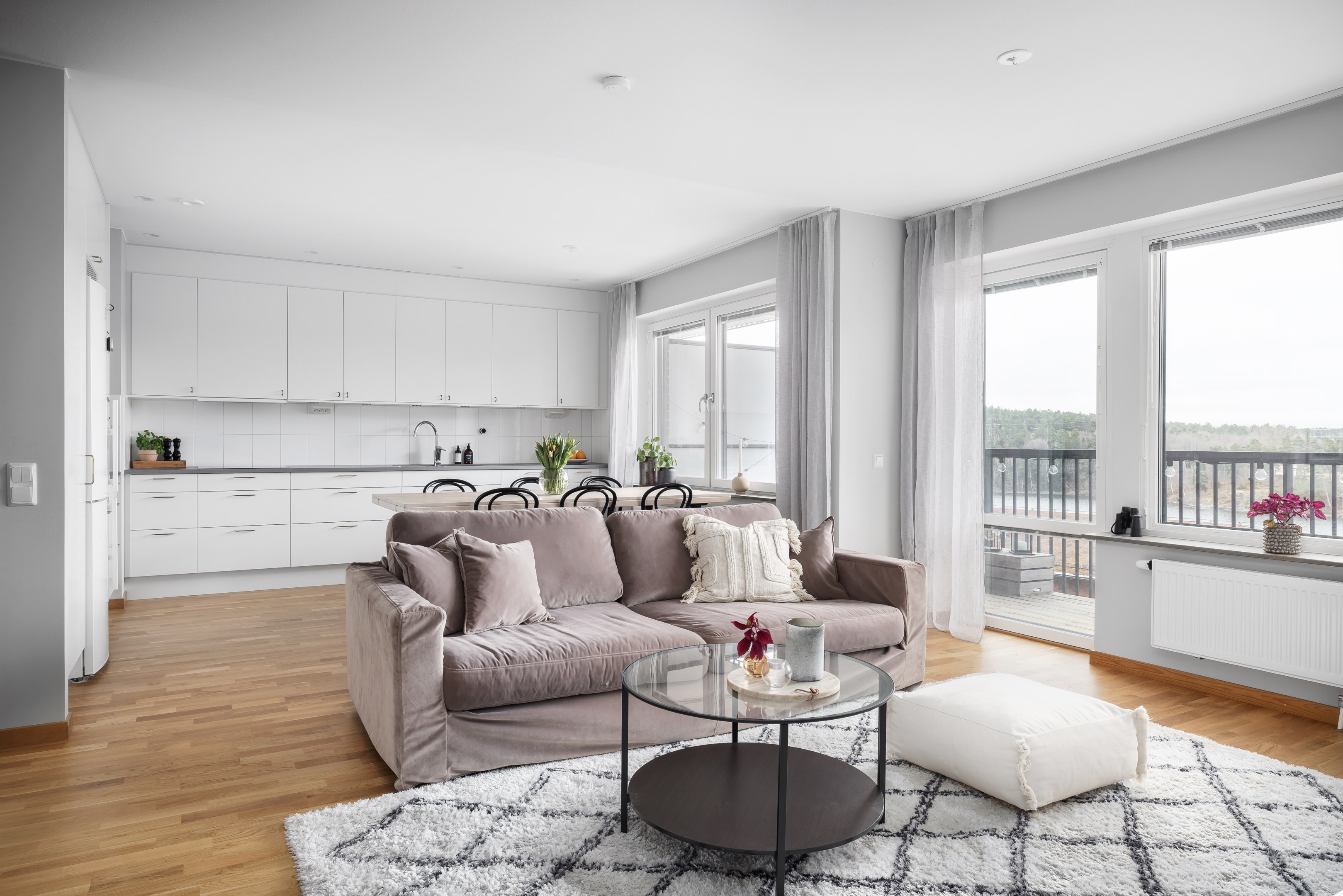 Bostadsbild från Tollareslingan 8, Såld i Tollare, Nacka