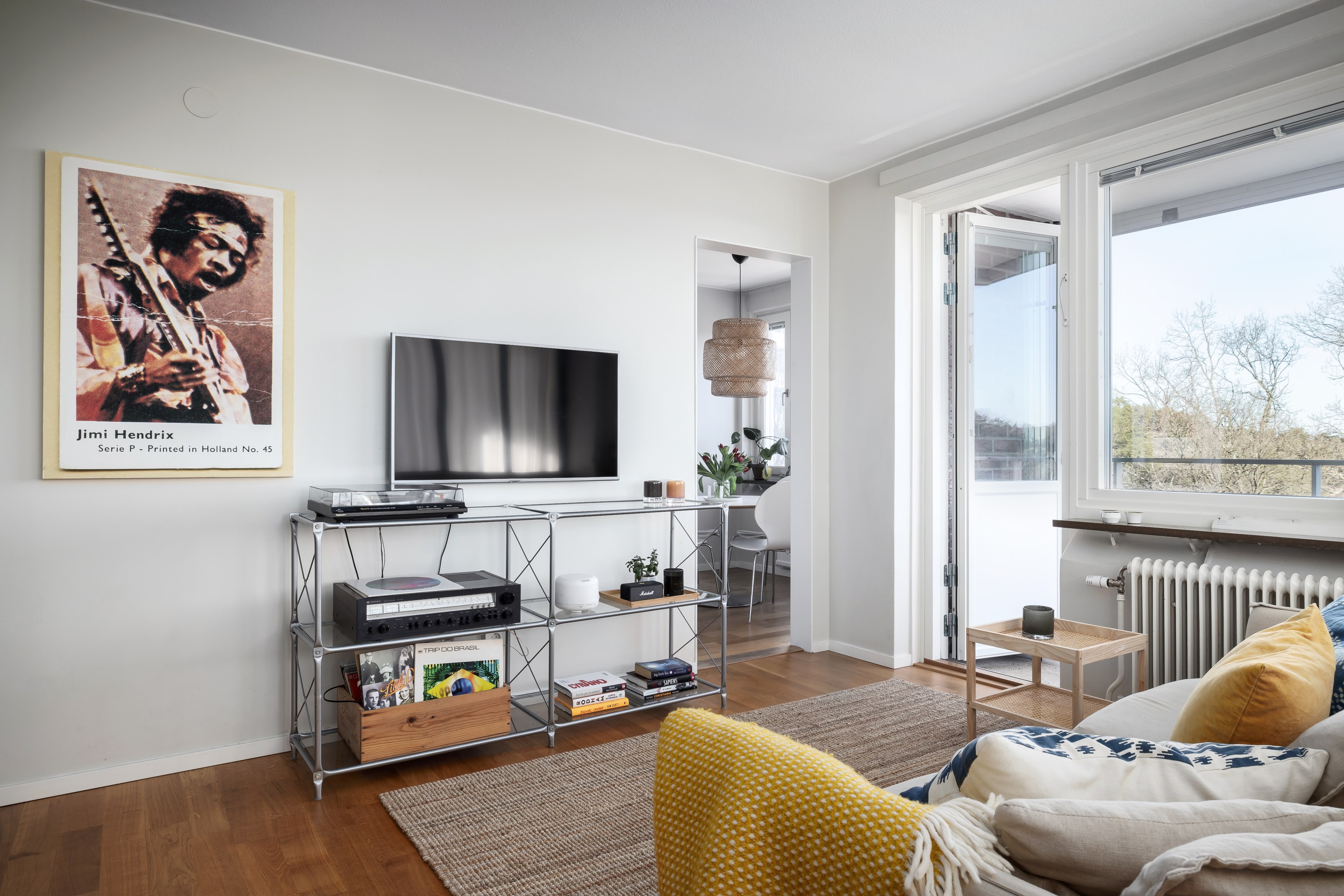 Bostadsbild från Alphyddevägen 9, Såld i , Nacka