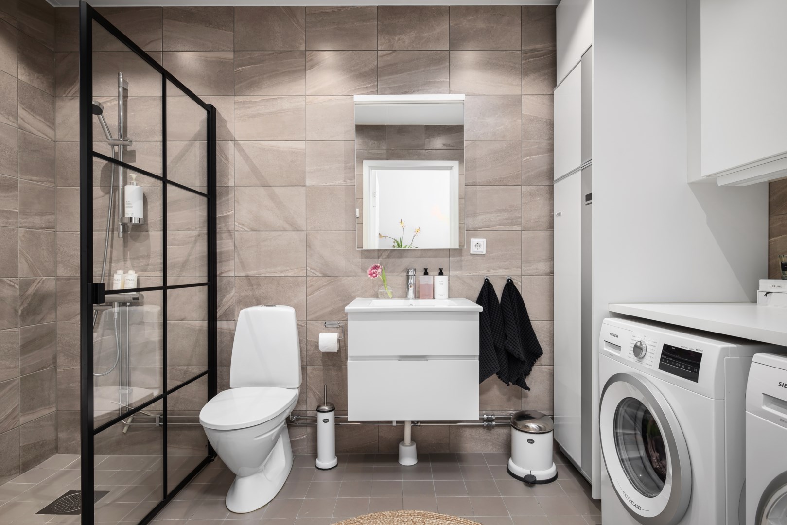 Bostadsbild från Tollare Ängsväg 25, Såld i Tollare, Nacka