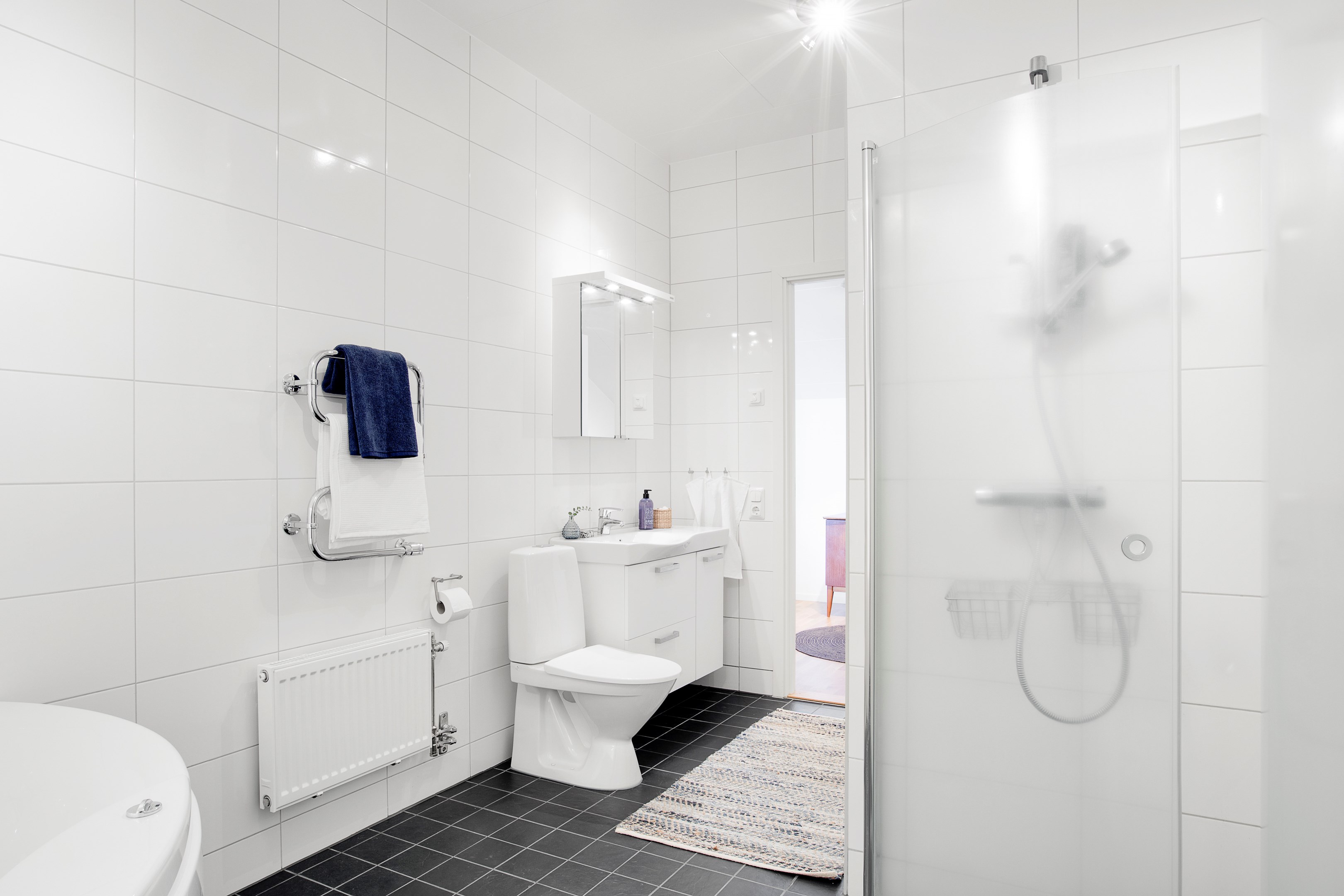 Bostadsbild från Råbyvägen 34, Såld i Kapellgärdet, Uppsala