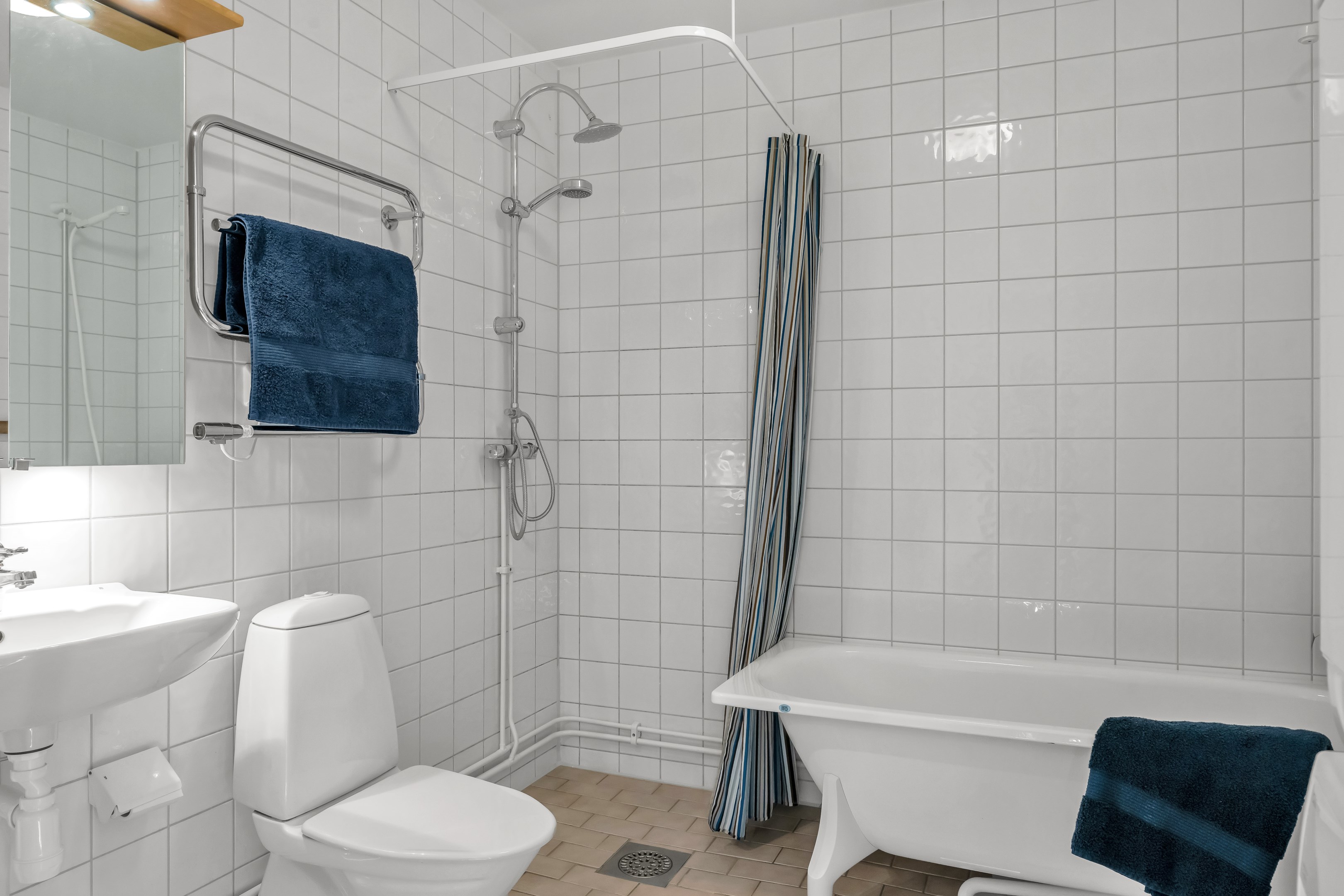 Bostadsbild från Vaksalagatan 18B, Såld i Centrum, Uppsala