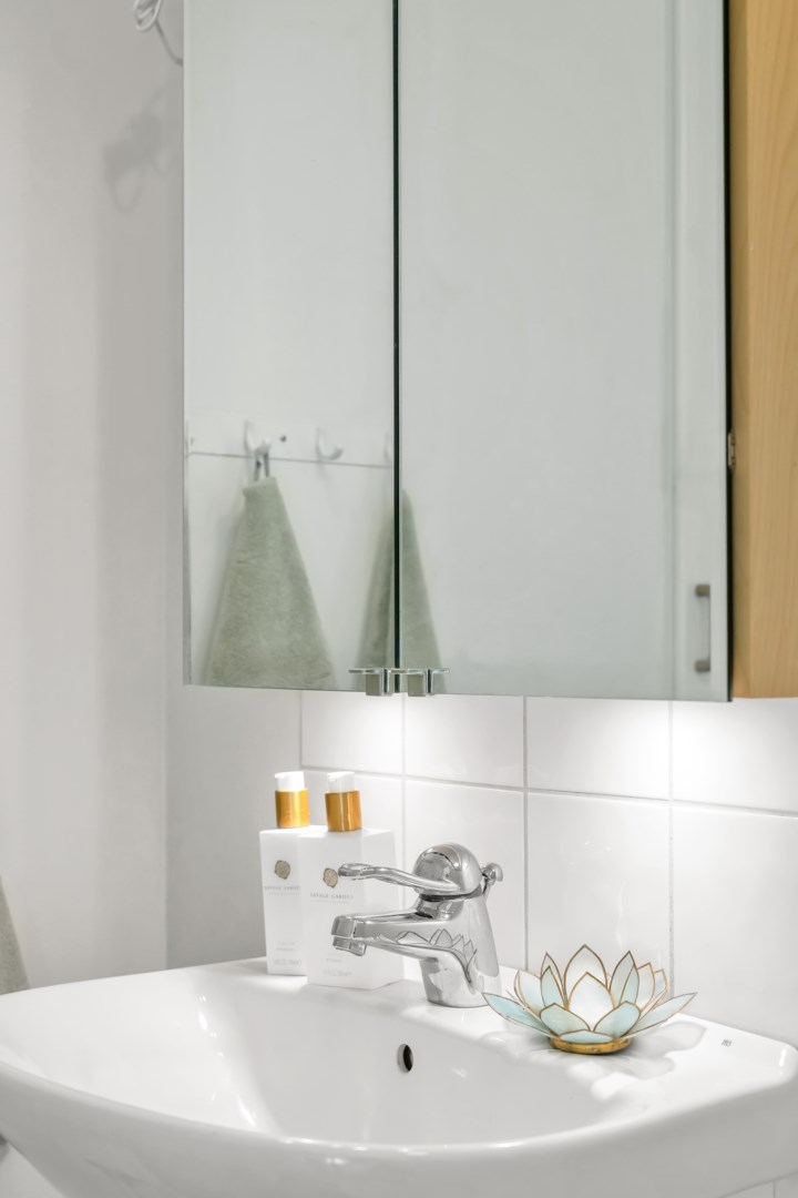 Bostadsbild från Vaksalagatan 18B, Såld i Centrum, Uppsala