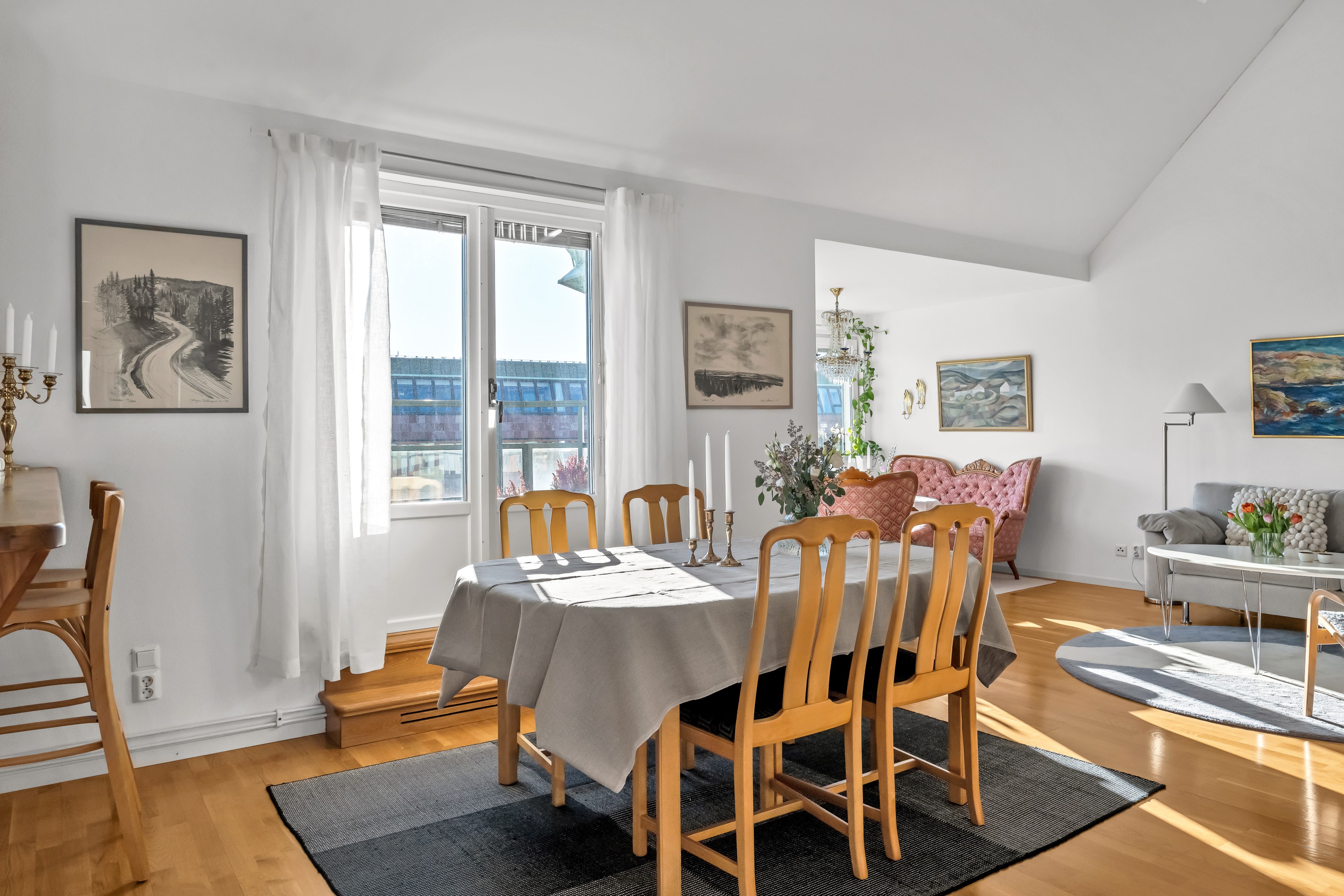 Bostadsbild från Vaksalagatan 18B, Såld i Centrum, Uppsala