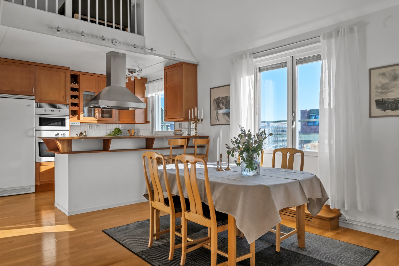 Bostadsbild från Vaksalagatan 18B, Såld i Centrum, Uppsala