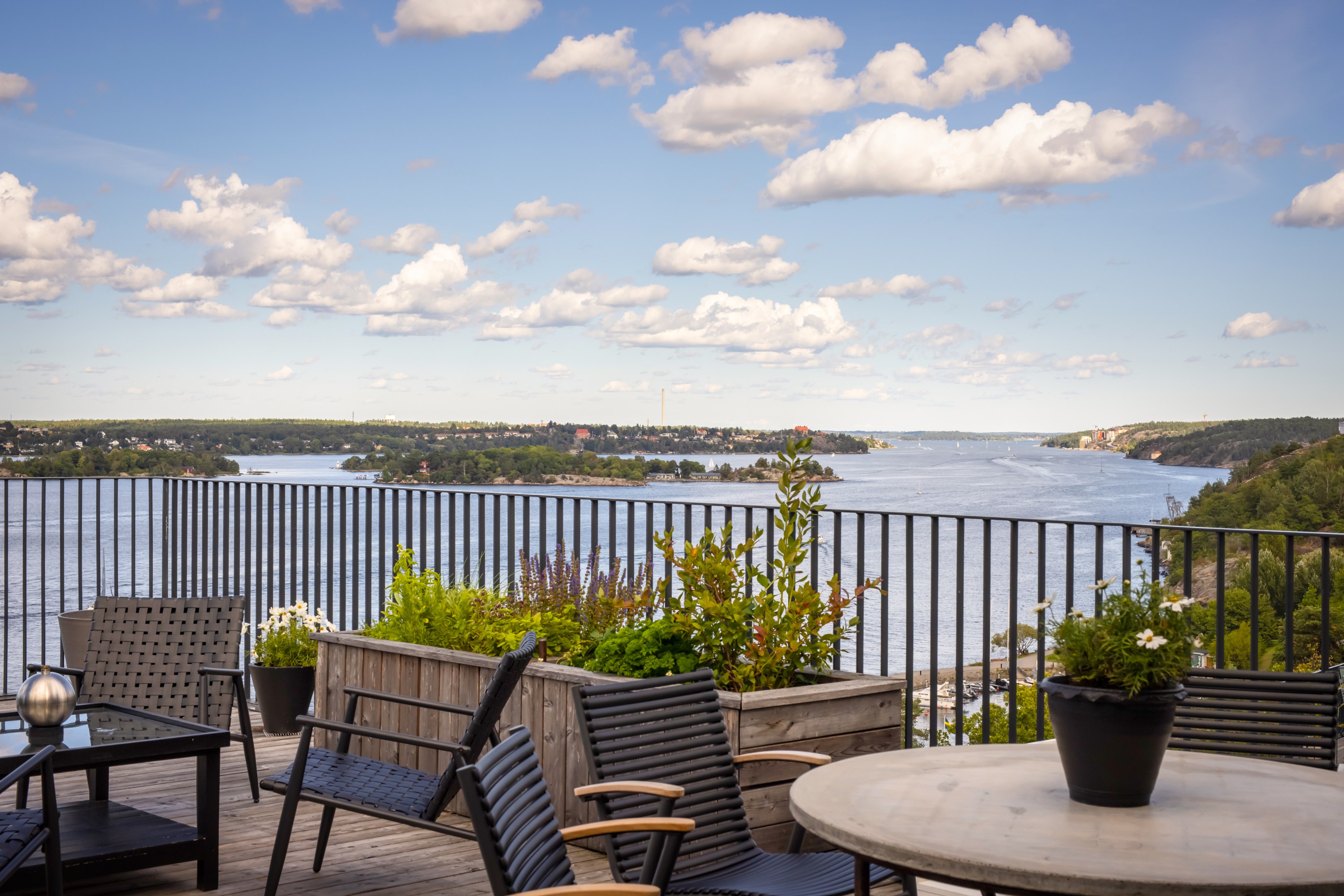 Bostadsbild från Fabrikörvägen 10D, takterrass., Såld i Nacka Strand, Nacka