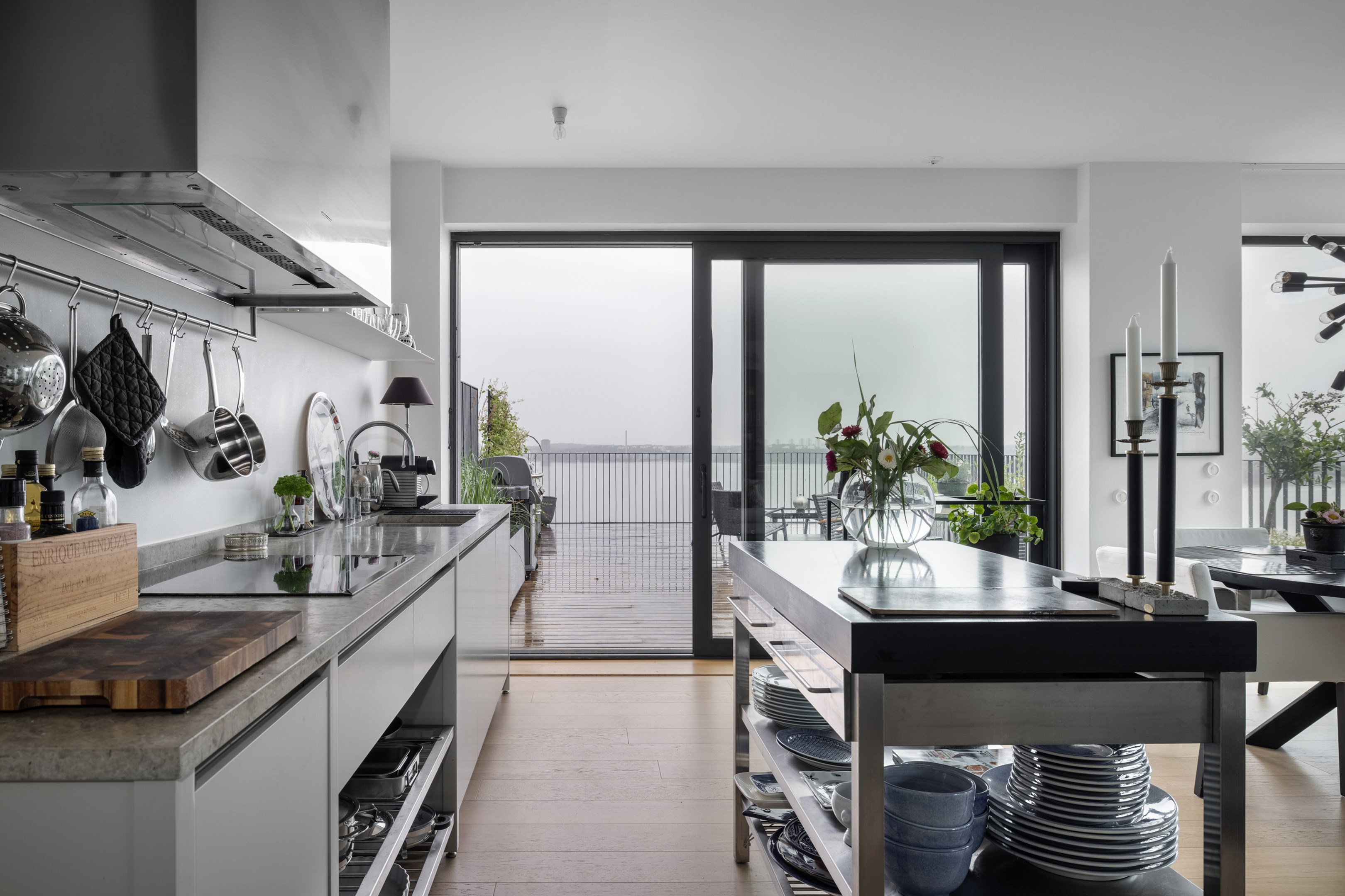 Bostadsbild från Fabrikörvägen 10D, takterrass., Såld i Nacka Strand, Nacka