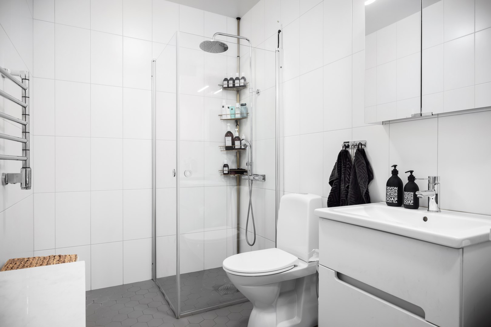 Bostadsbild från Tollareslingan 26, 8 tr, Såld i Tollare, Nacka