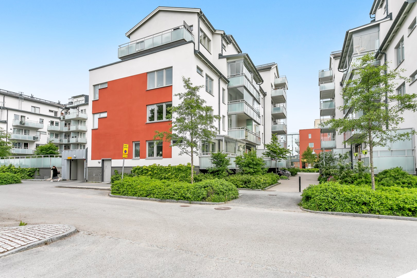 Bostadsbild från Råbyvägen 30, Såld i Kapellgärdet, Uppsala