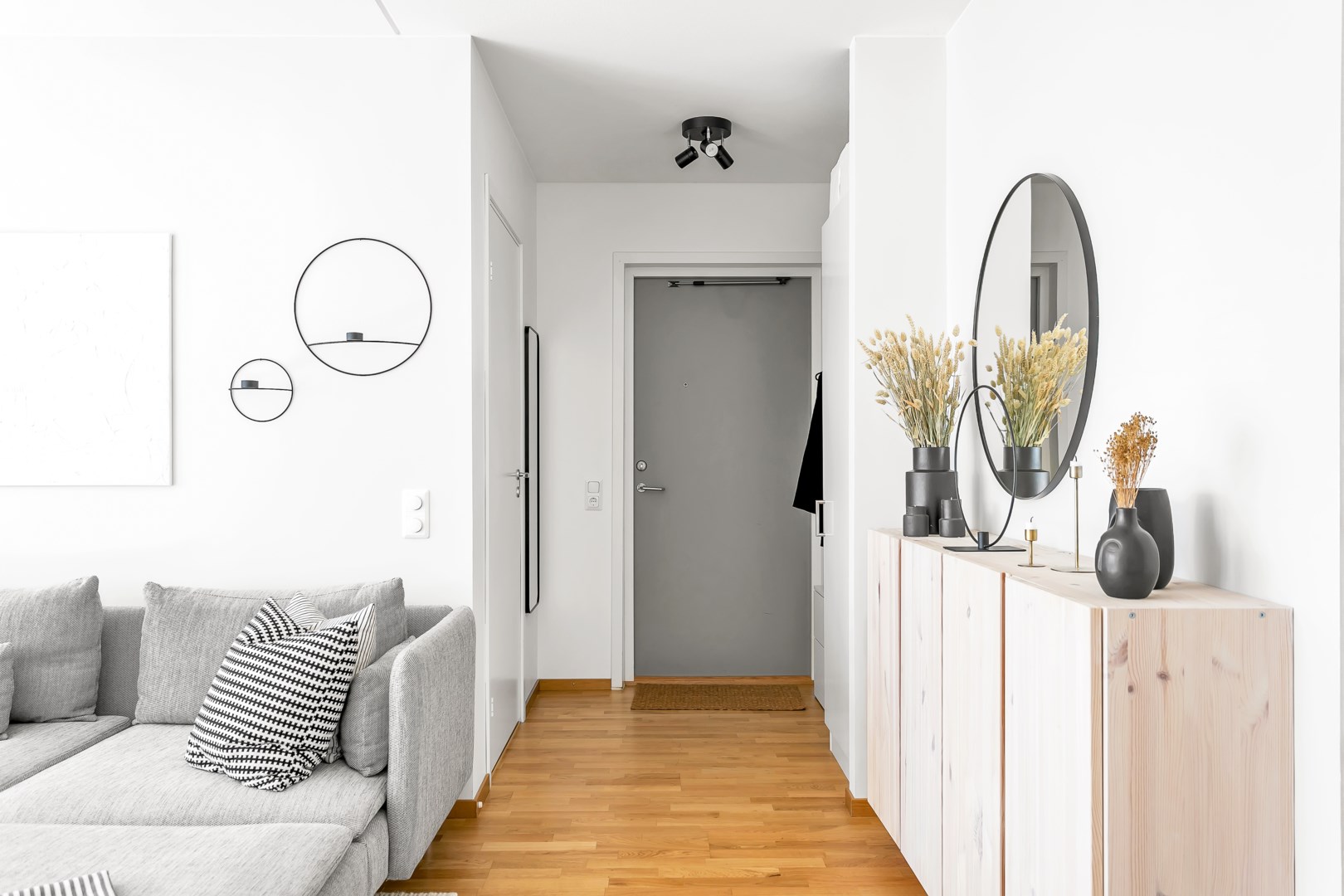 Bostadsbild från Råbyvägen 30, Såld i Kapellgärdet, Uppsala