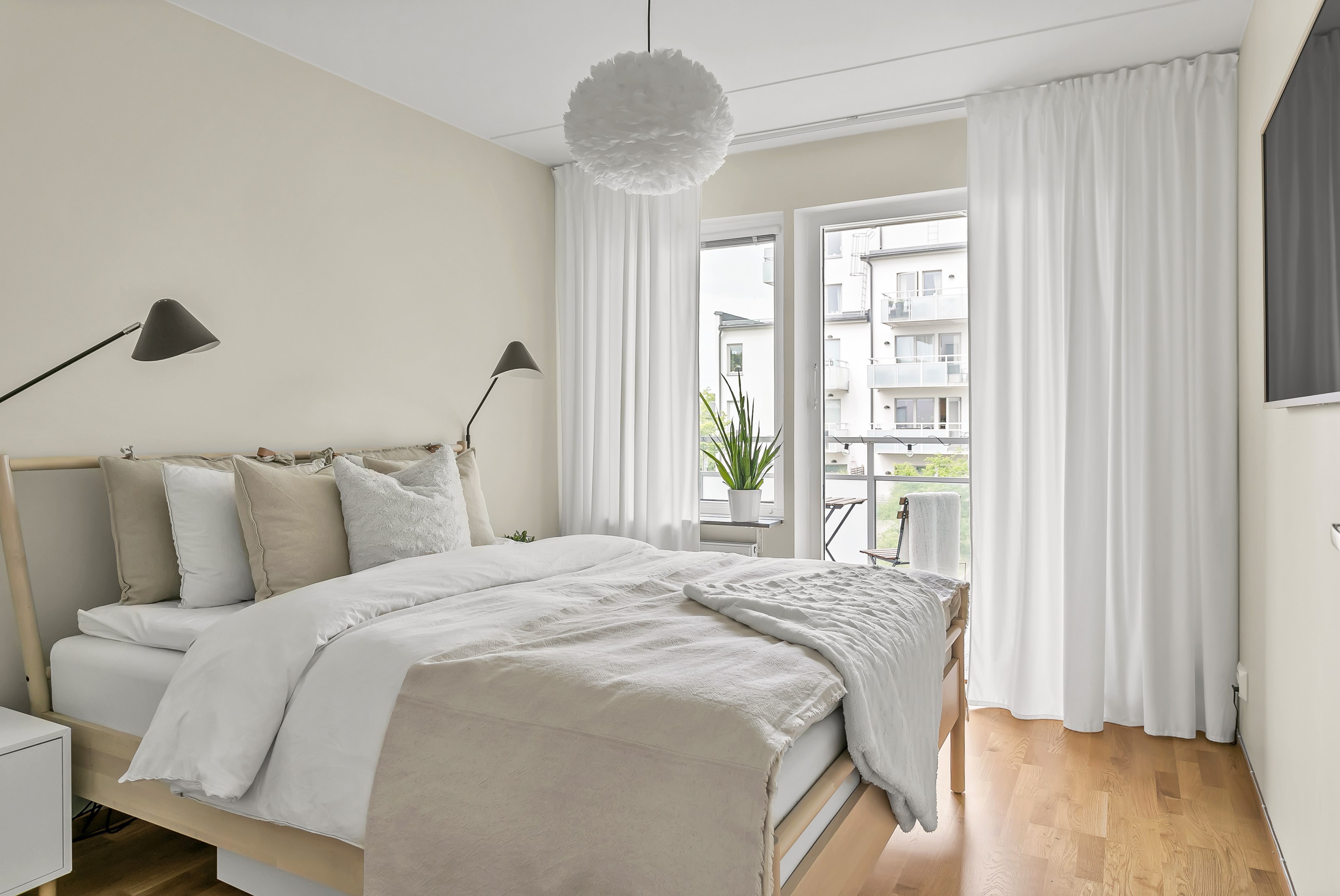 Bostadsbild från Råbyvägen 30, Såld i Kapellgärdet, Uppsala