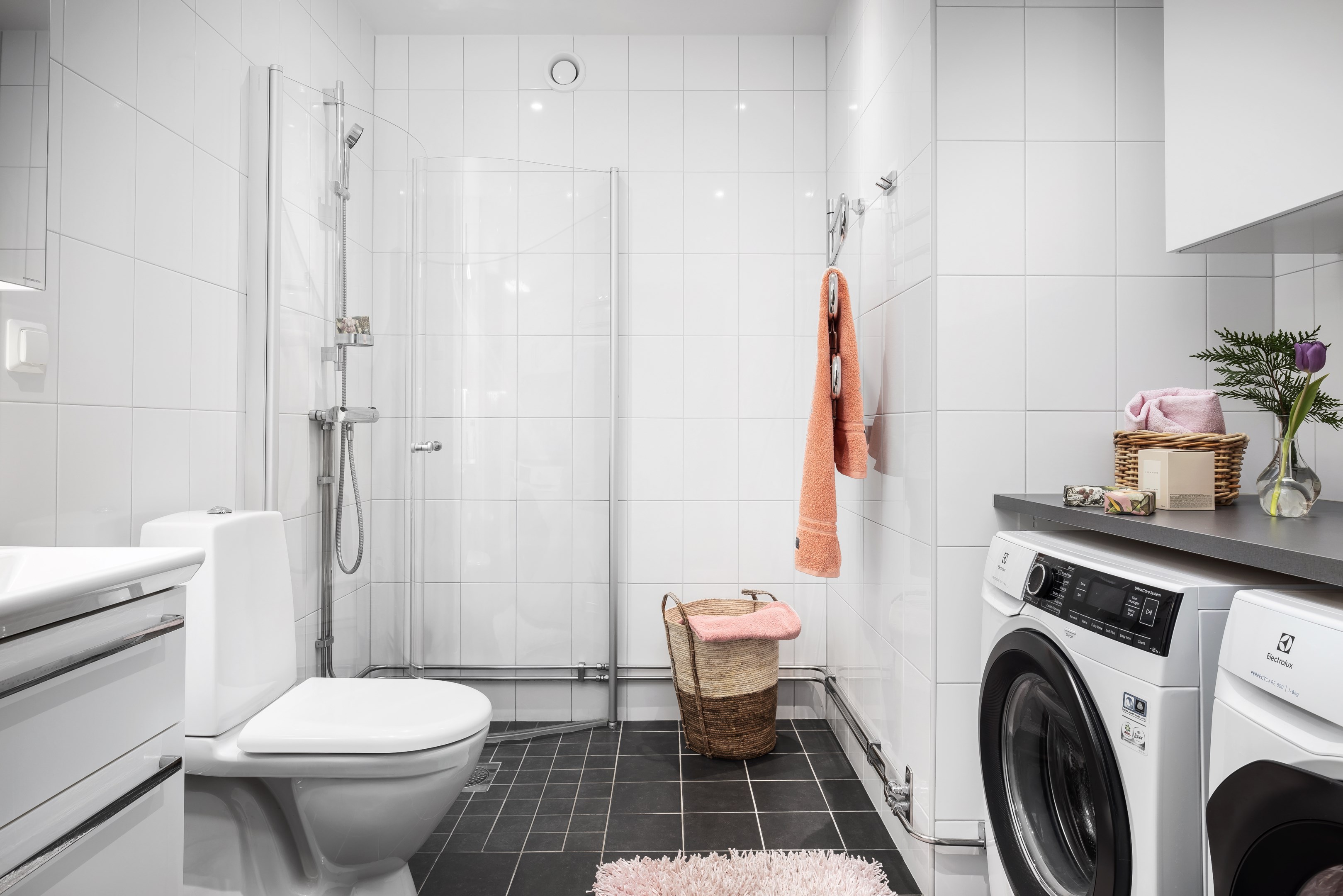 Bostadsbild från Tollareslingan 22, 9 tr, Såld i Tollare, Nacka