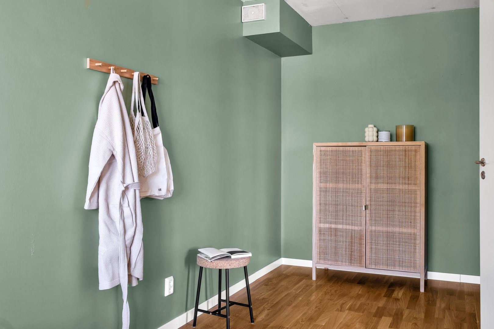 Bostadsbild från Eksätravägen 144, Såld i Vårdsätra, Uppsala