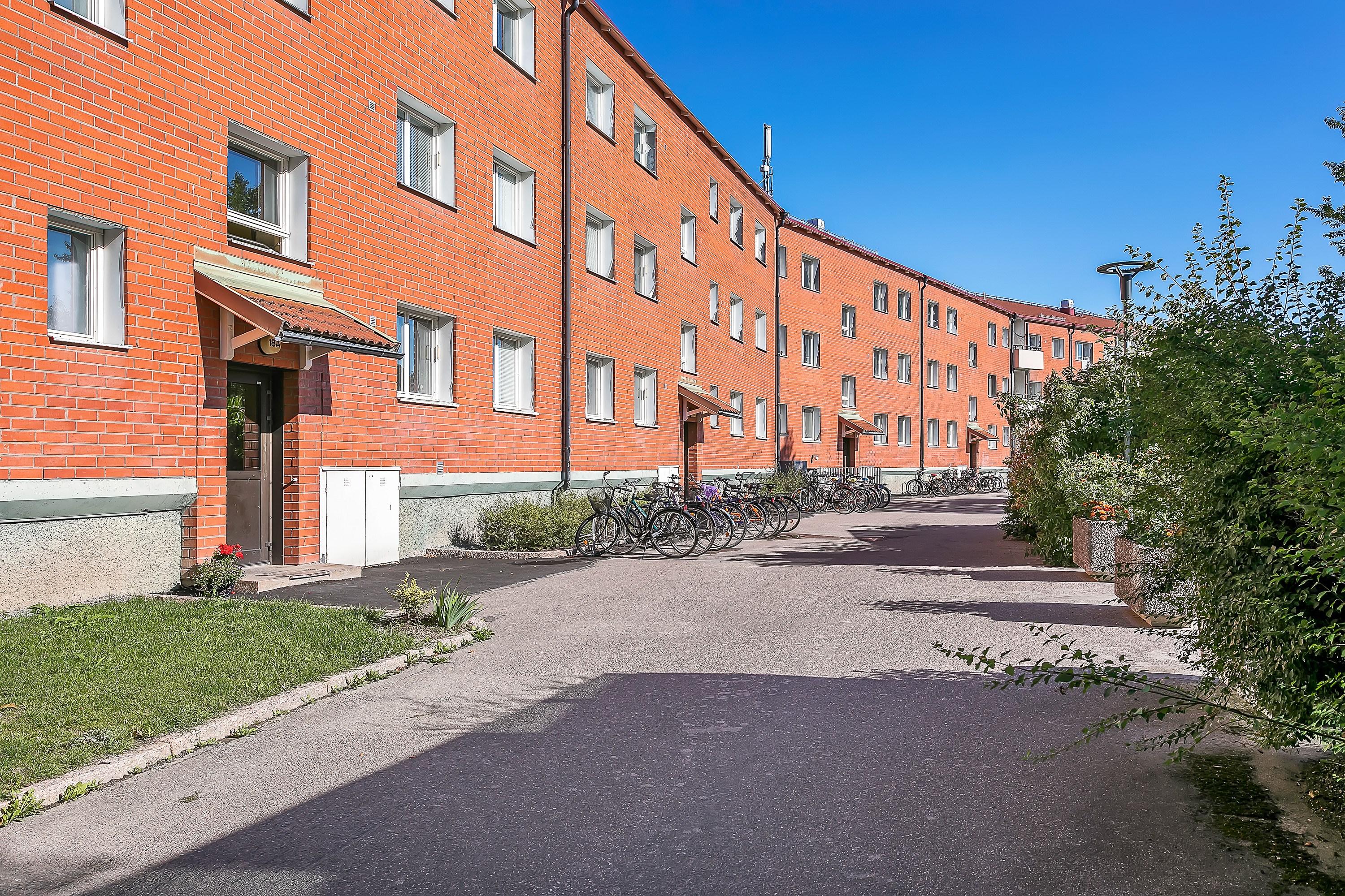 Bostadsbild från Årstagatan 18B, Såld i Salabacke, Uppsala