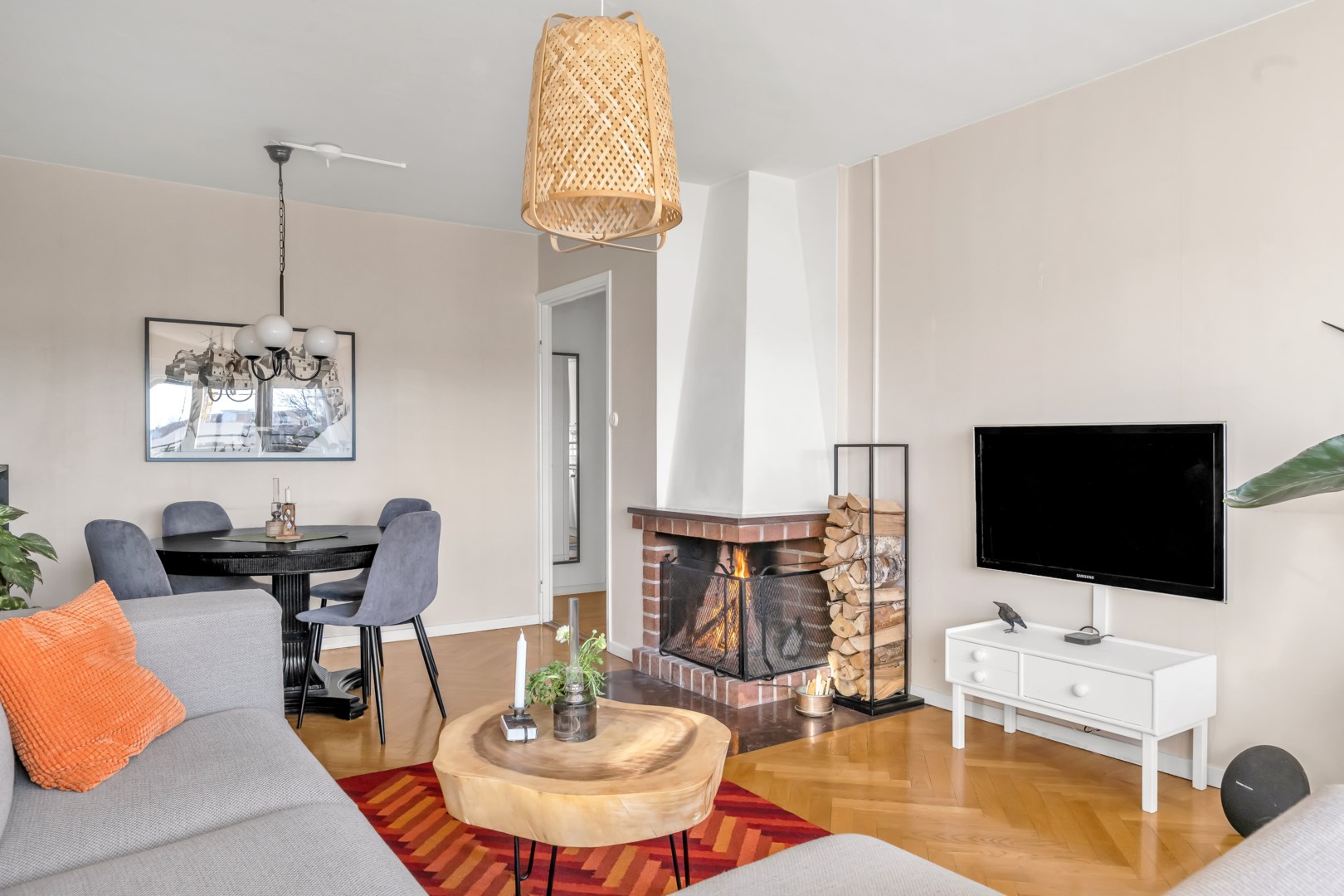 Bostadsbild från Årstagatan 18B, Såld i Salabacke, Uppsala