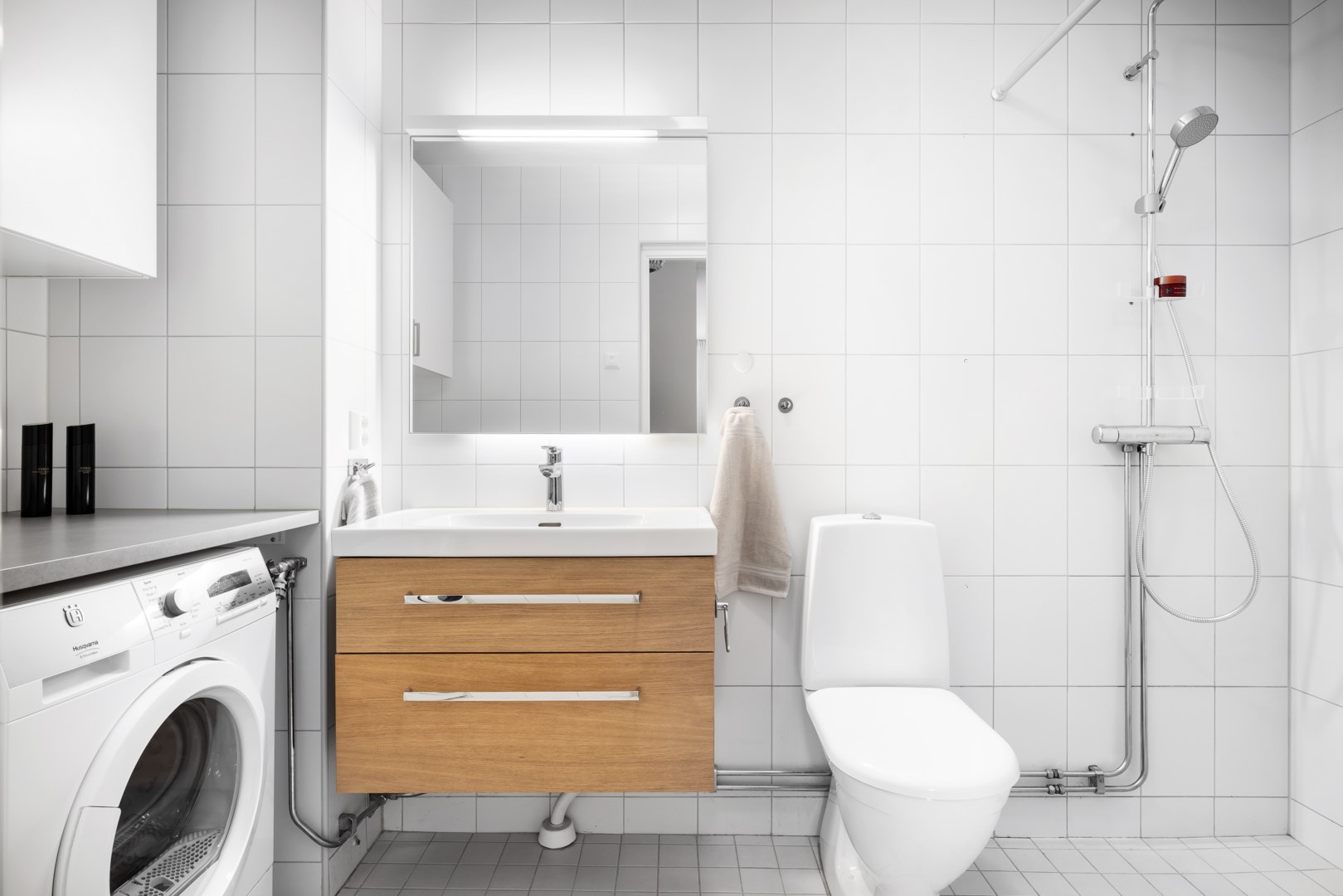 Bostadsbild från Tollare torg 4, 1 tr, Såld i Tollare, Nacka