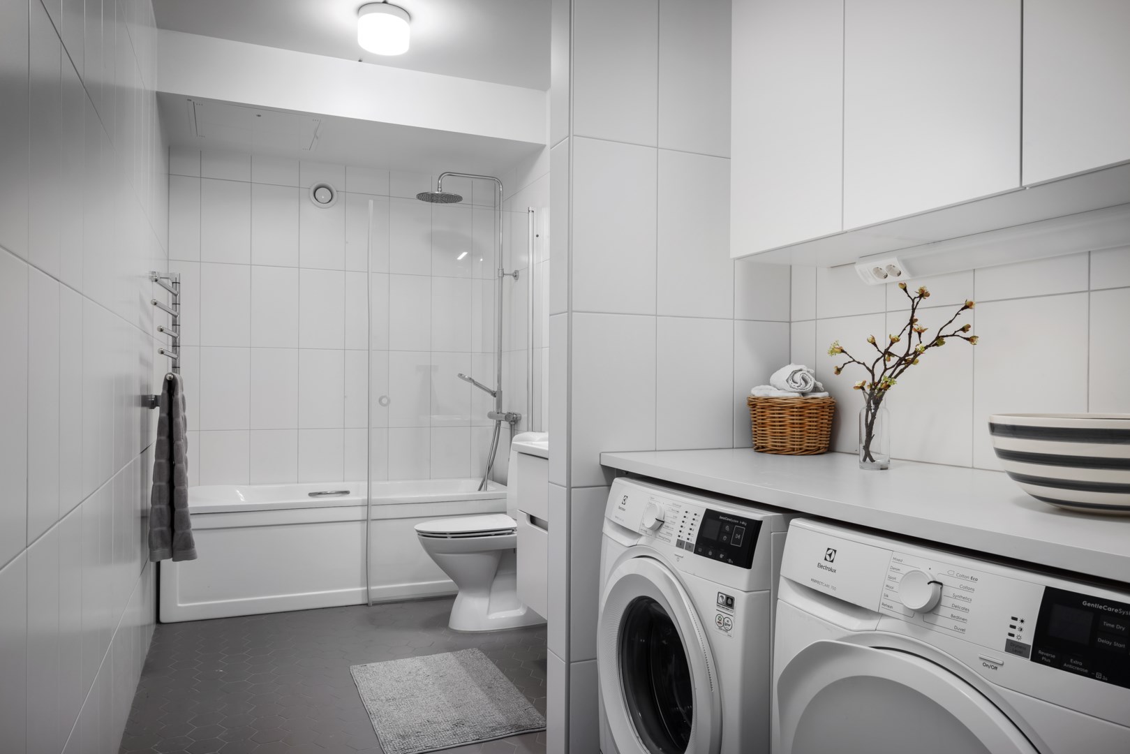 Bostadsbild från Tollareslingan 24, 3 tr, Såld i Tollare, Nacka