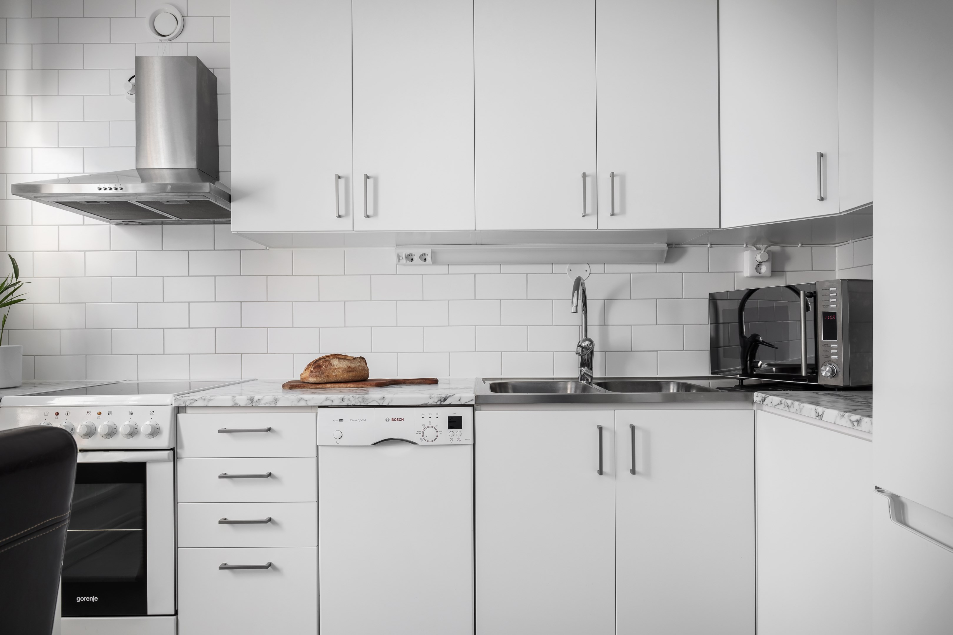 Bostadsbild från Ormingeringen 74, 2tr, Såld i Västra Orminge, Nacka