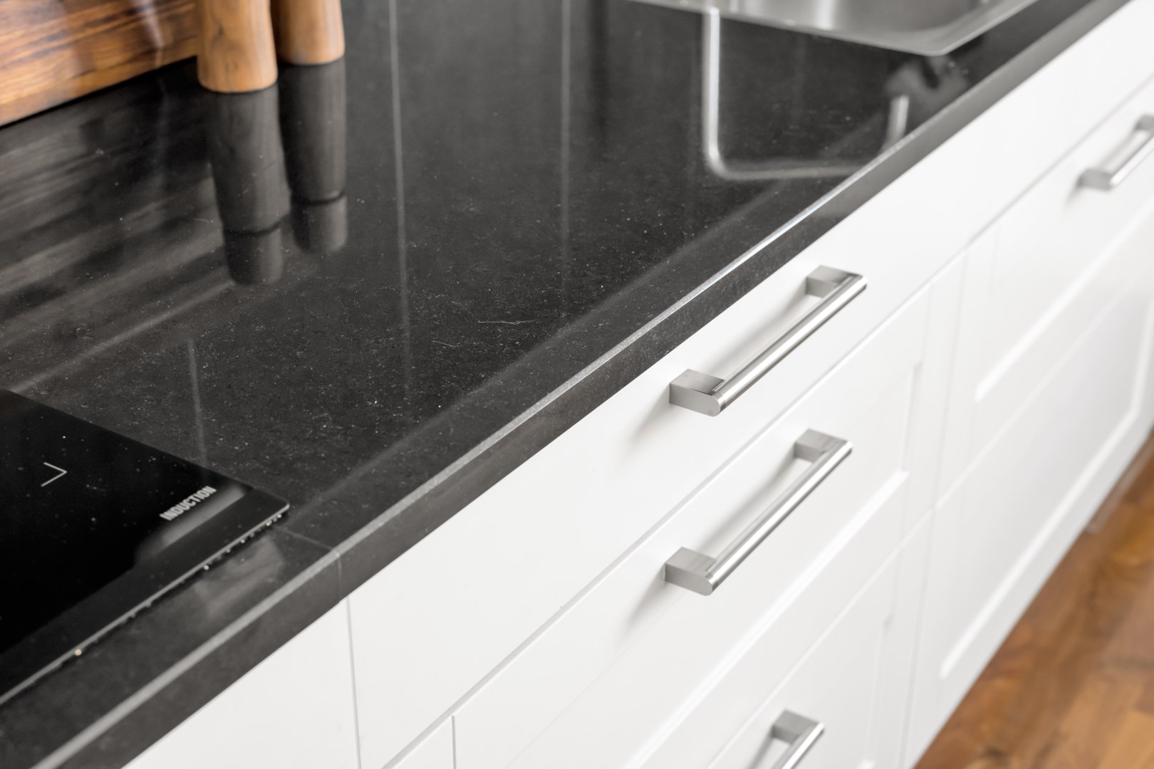 Bostadsbild från Tullgarnsgatan 12, Såld i Kungsängen, Uppsala