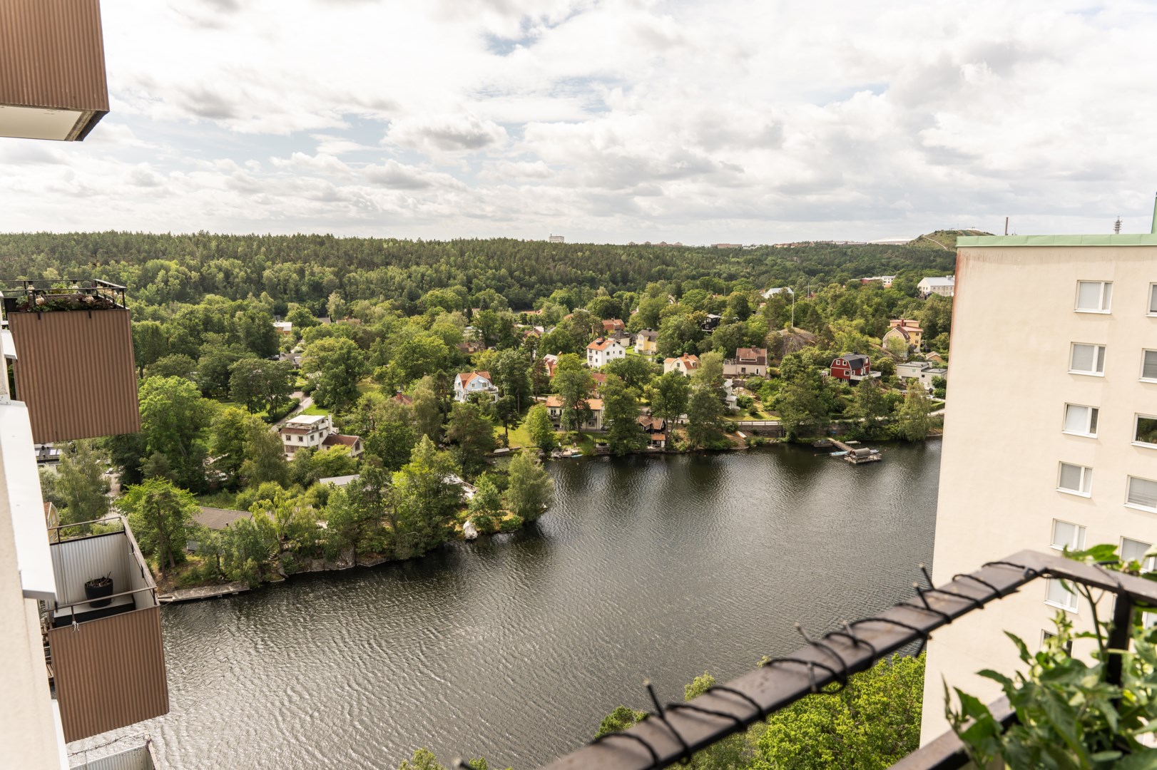 Bostadsbild från Ekuddsvägen 25, Såld i Ekudden, Nacka