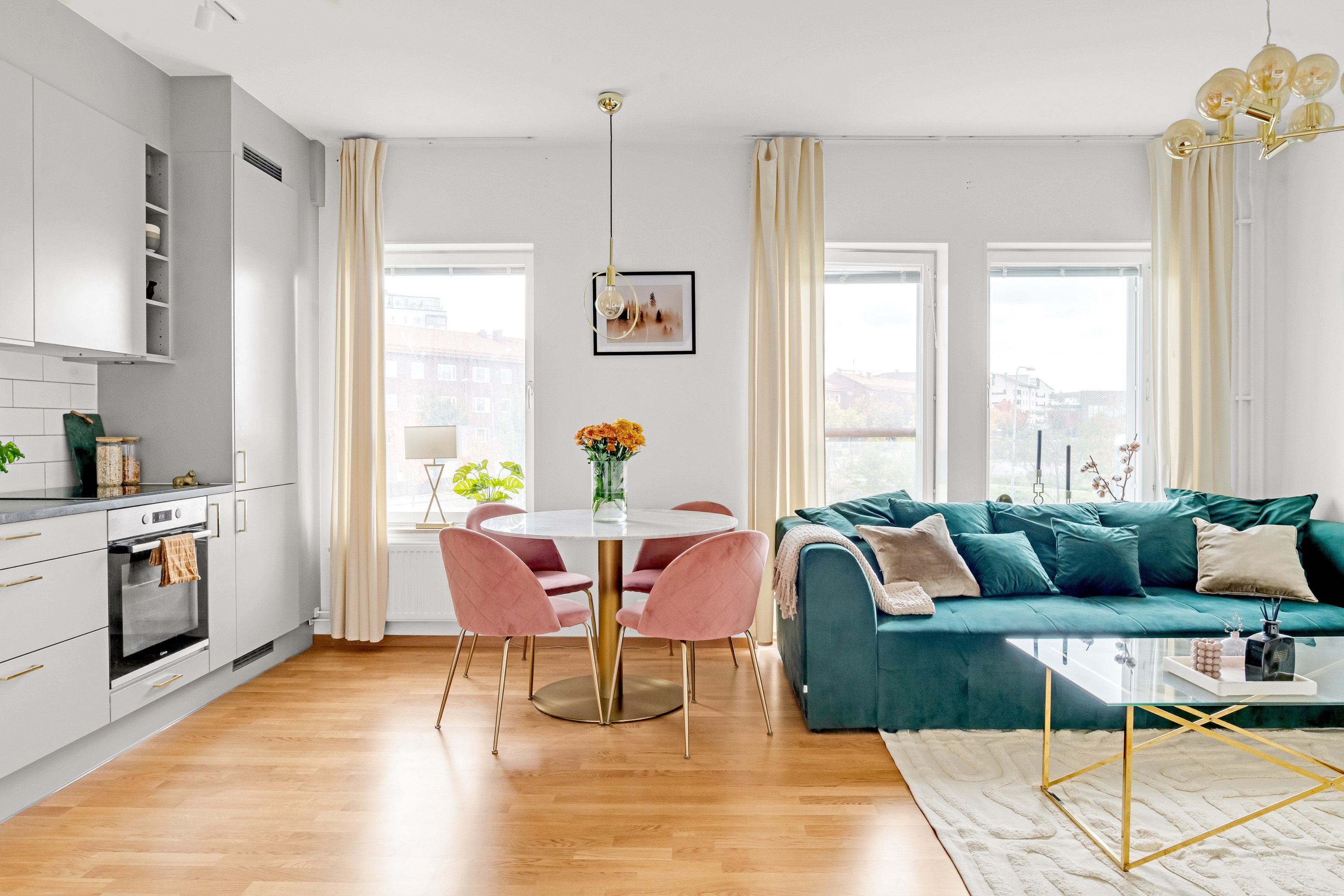 Bostadsbild från Johannesbäcksgatan 99, Såld i Salabacke, Uppsala