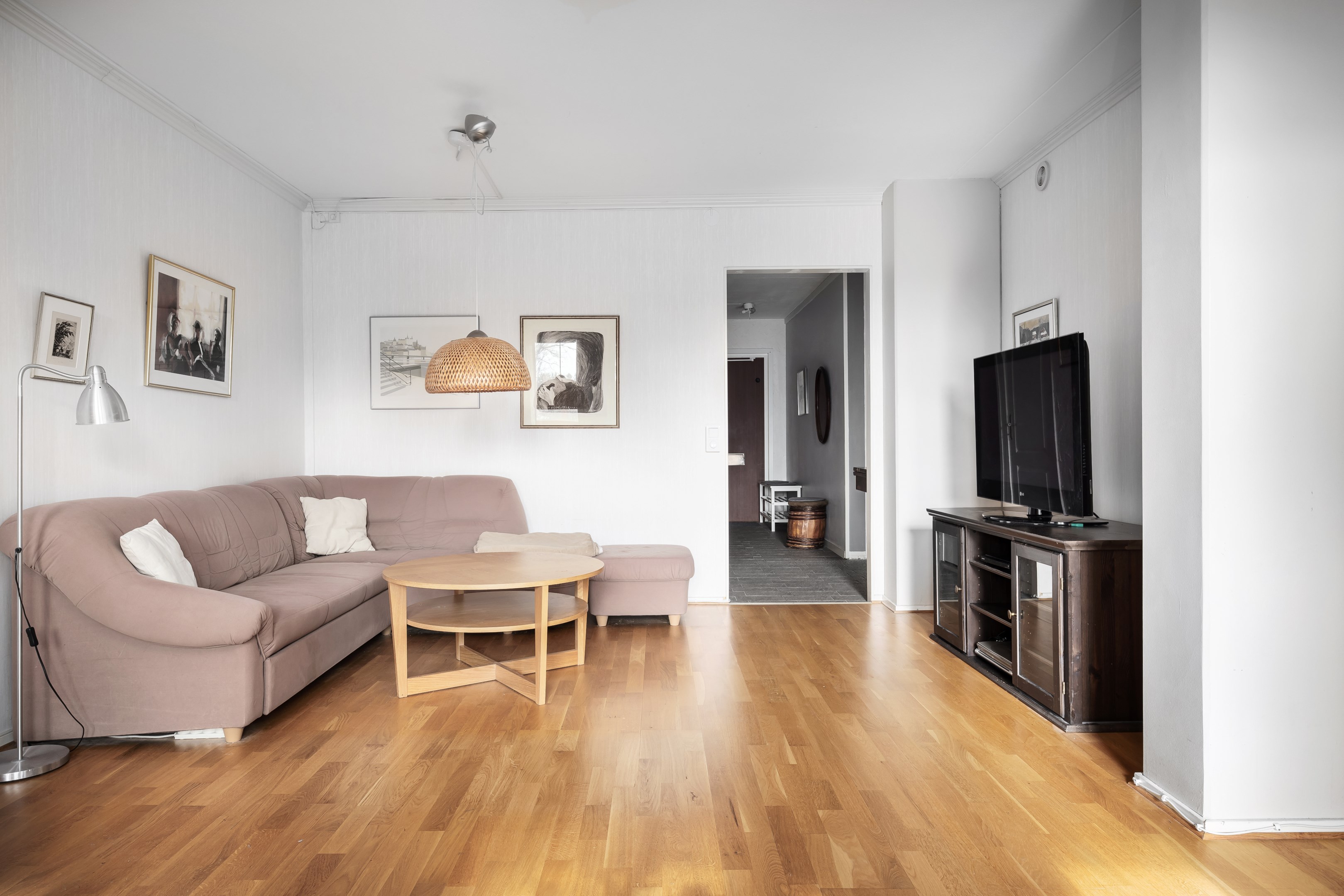 Bostadsbild från Ormingeringen 77, Såld i Västra Orminge, Nacka