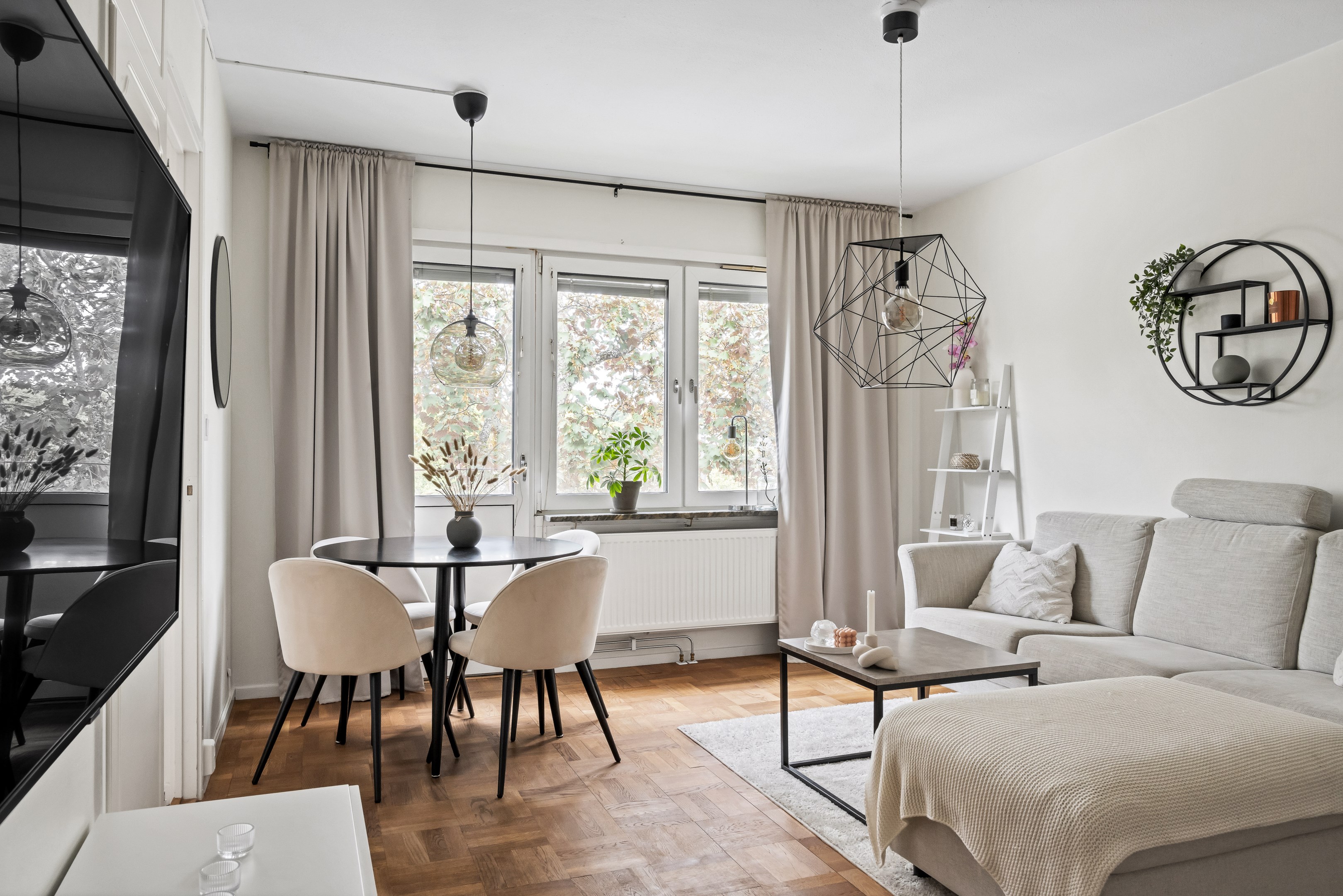 Bostadsbild från Heidenstamsgatan 1, Såld i Löten, Uppsala