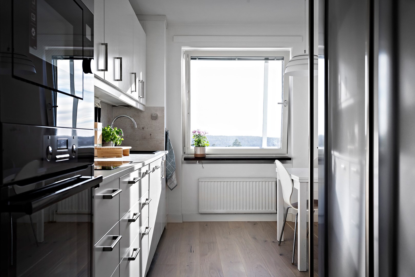 Bostadsbild från Per Hallströms Väg 12, 8tr, Såld i Forum Nacka, Nacka