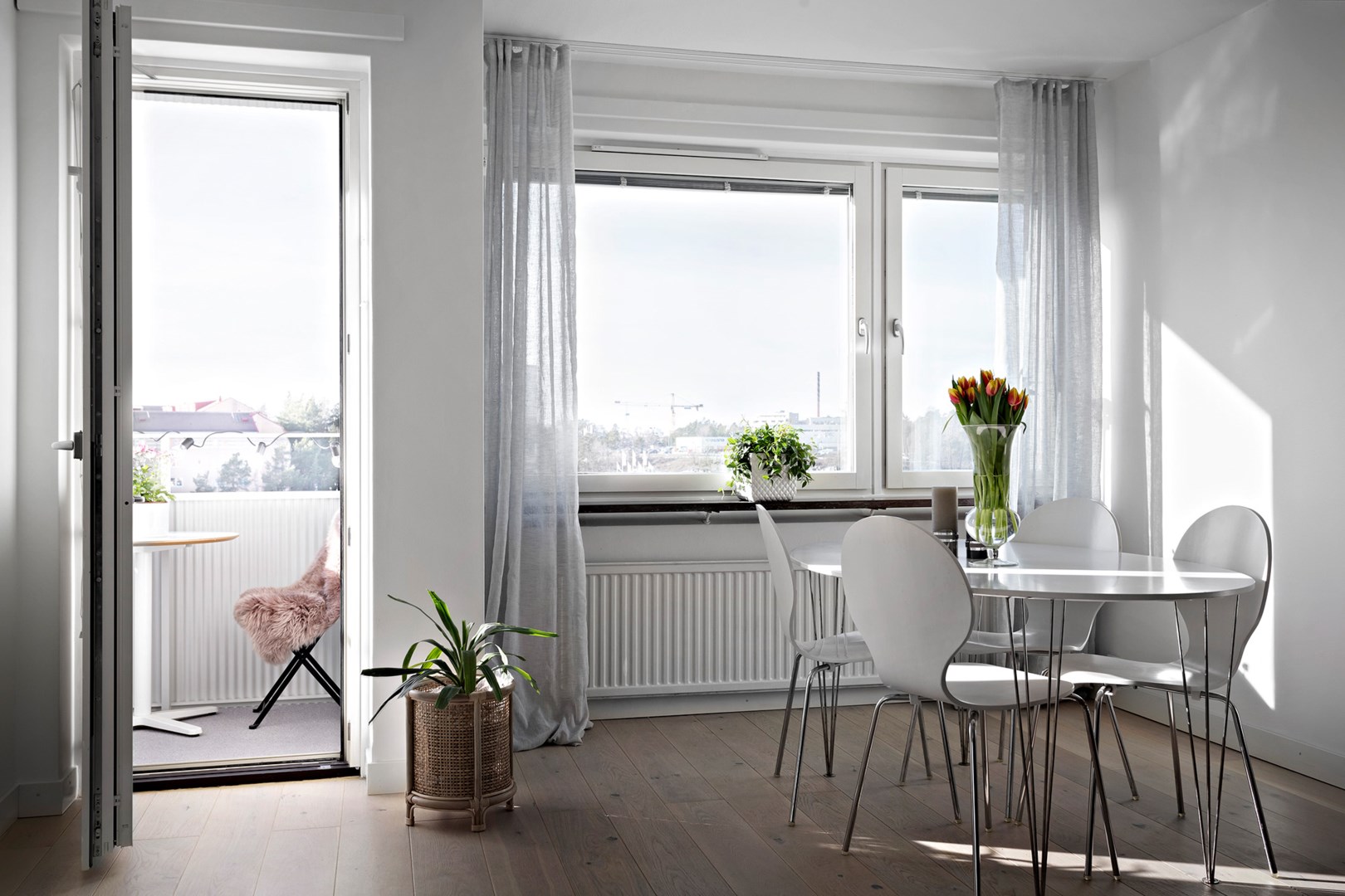 Bostadsbild från Per Hallströms Väg 12, 8tr, Såld i Forum Nacka, Nacka