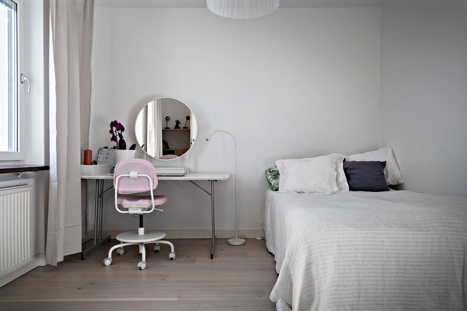 Bostadsbild från Per Hallströms Väg 12, 8tr, Såld i Forum Nacka, Nacka