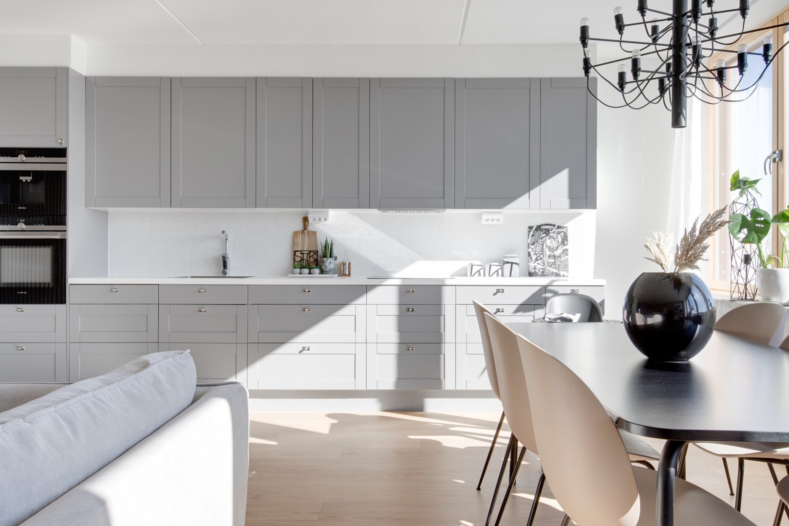 Bostadsbild från Torgny Segerstedts allé 94, Såld i Rosendal, Uppsala