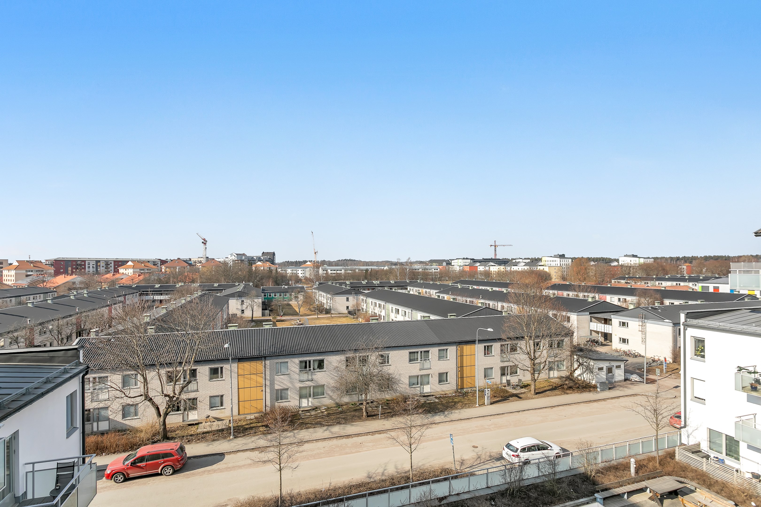 Bostadsbild från Råbyvägen 34, Såld i Kapellgärdet, Uppsala