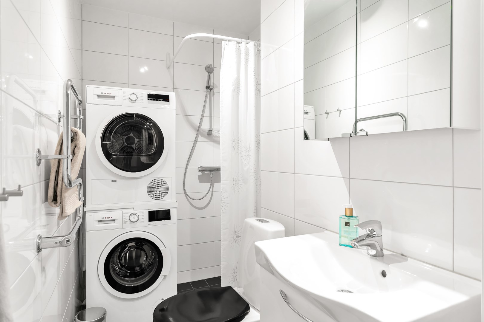 Bostadsbild från Råbyvägen 34, Såld i Kapellgärdet, Uppsala