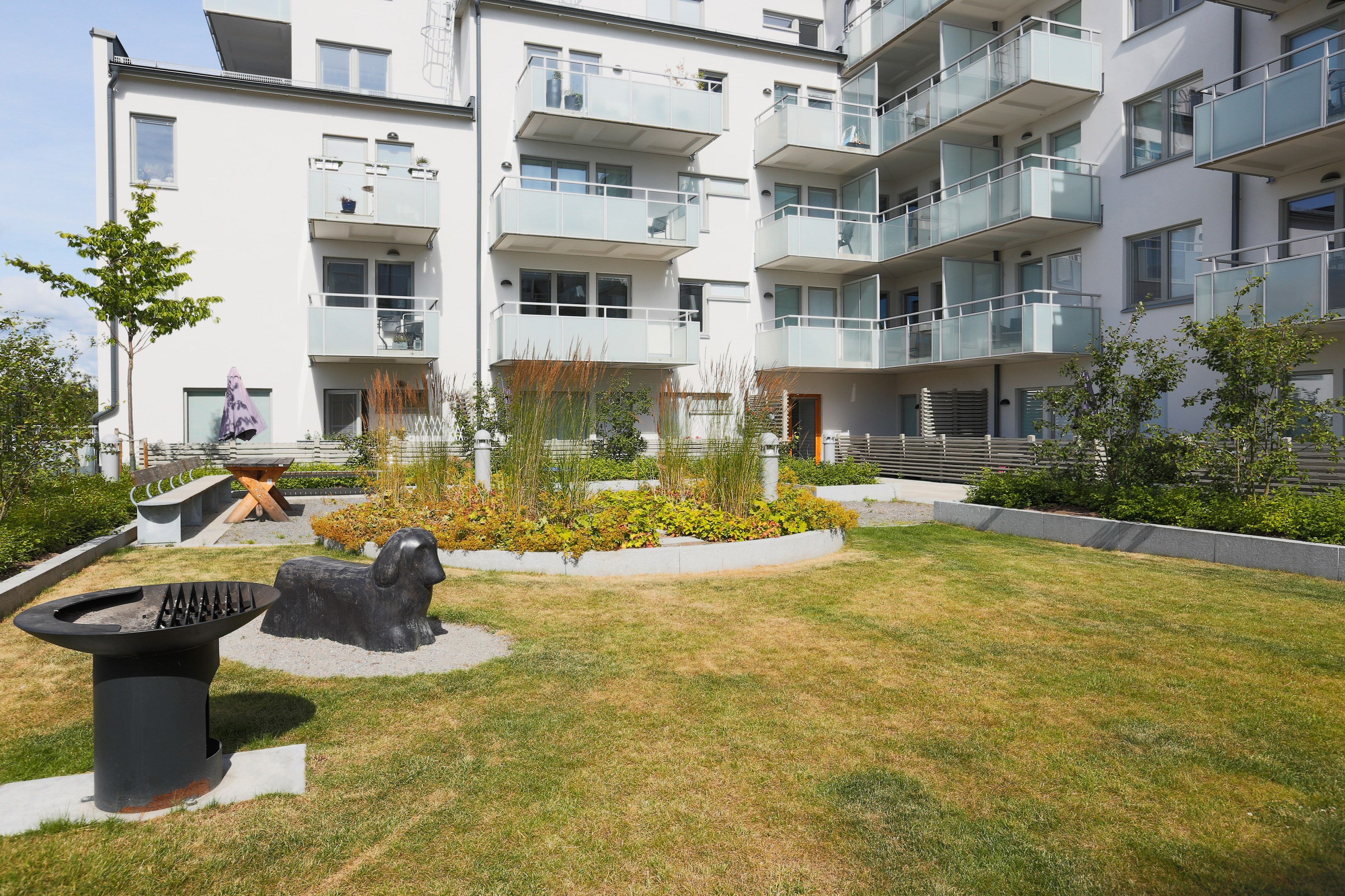 Bostadsbild från Råbyvägen 34, Såld i Kapellgärdet, Uppsala