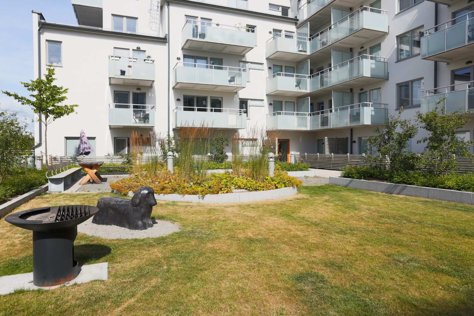 Bostadsbild från Råbyvägen 34, Såld i Kapellgärdet, Uppsala