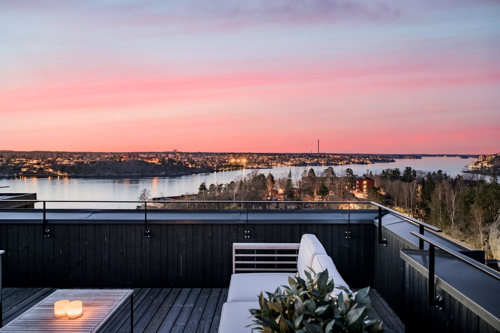 Bostadsbild från Utskogsvägen 63, Såld i Skuru, Nacka