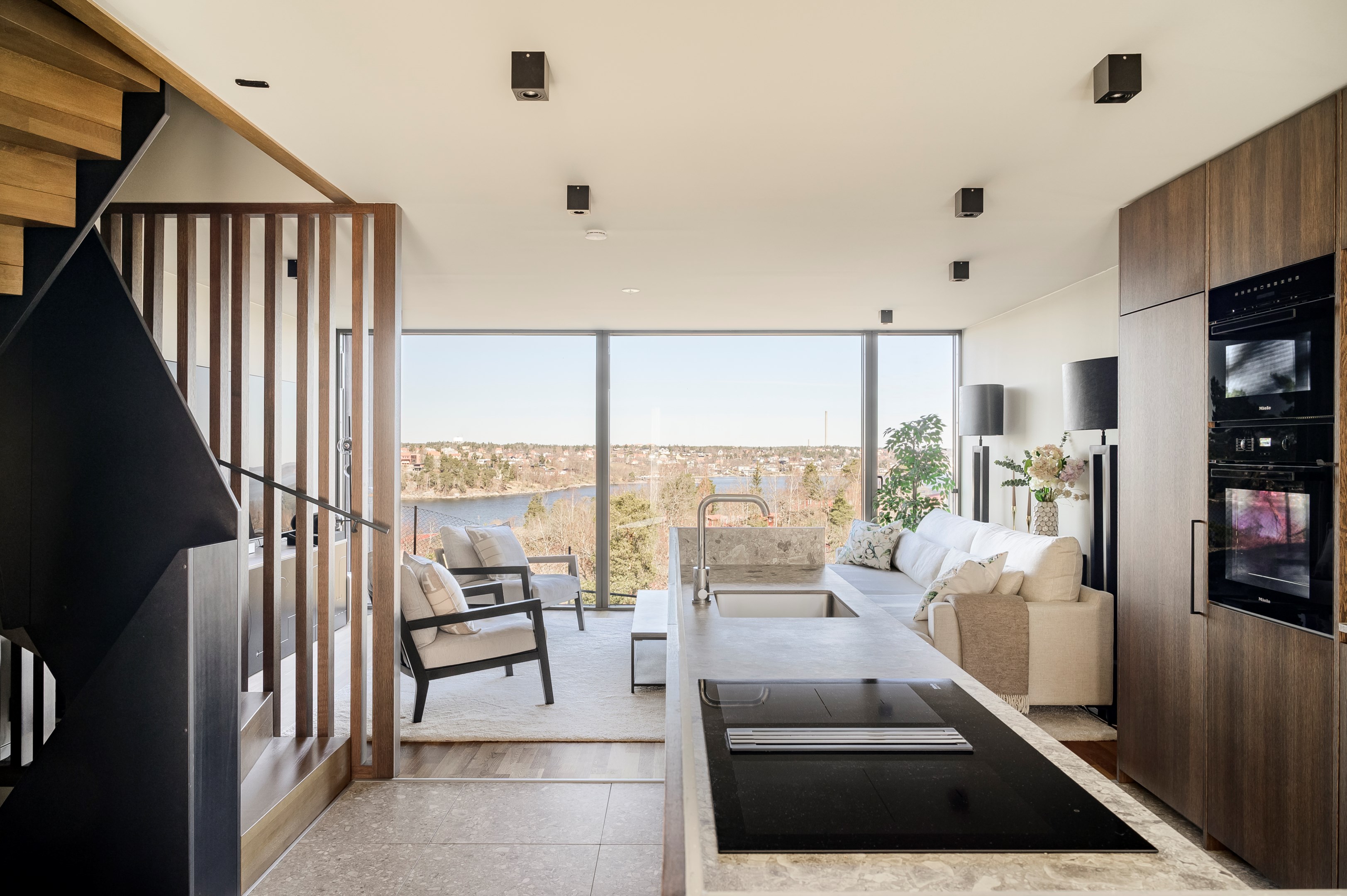 Bostadsbild från Utskogsvägen 63, Såld i Skuru, Nacka