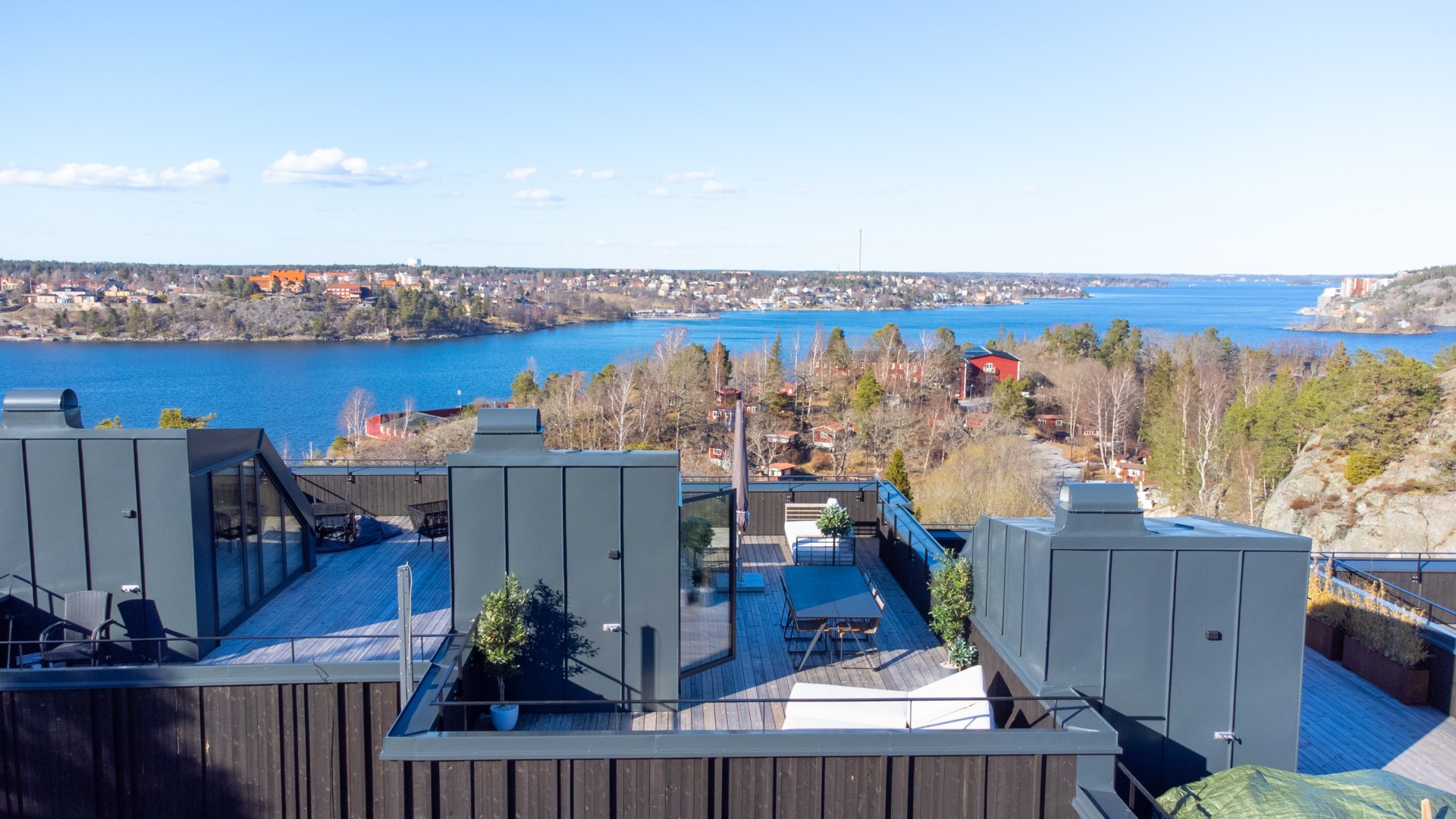 Bostadsbild från Utskogsvägen 63, Såld i Skuru, Nacka