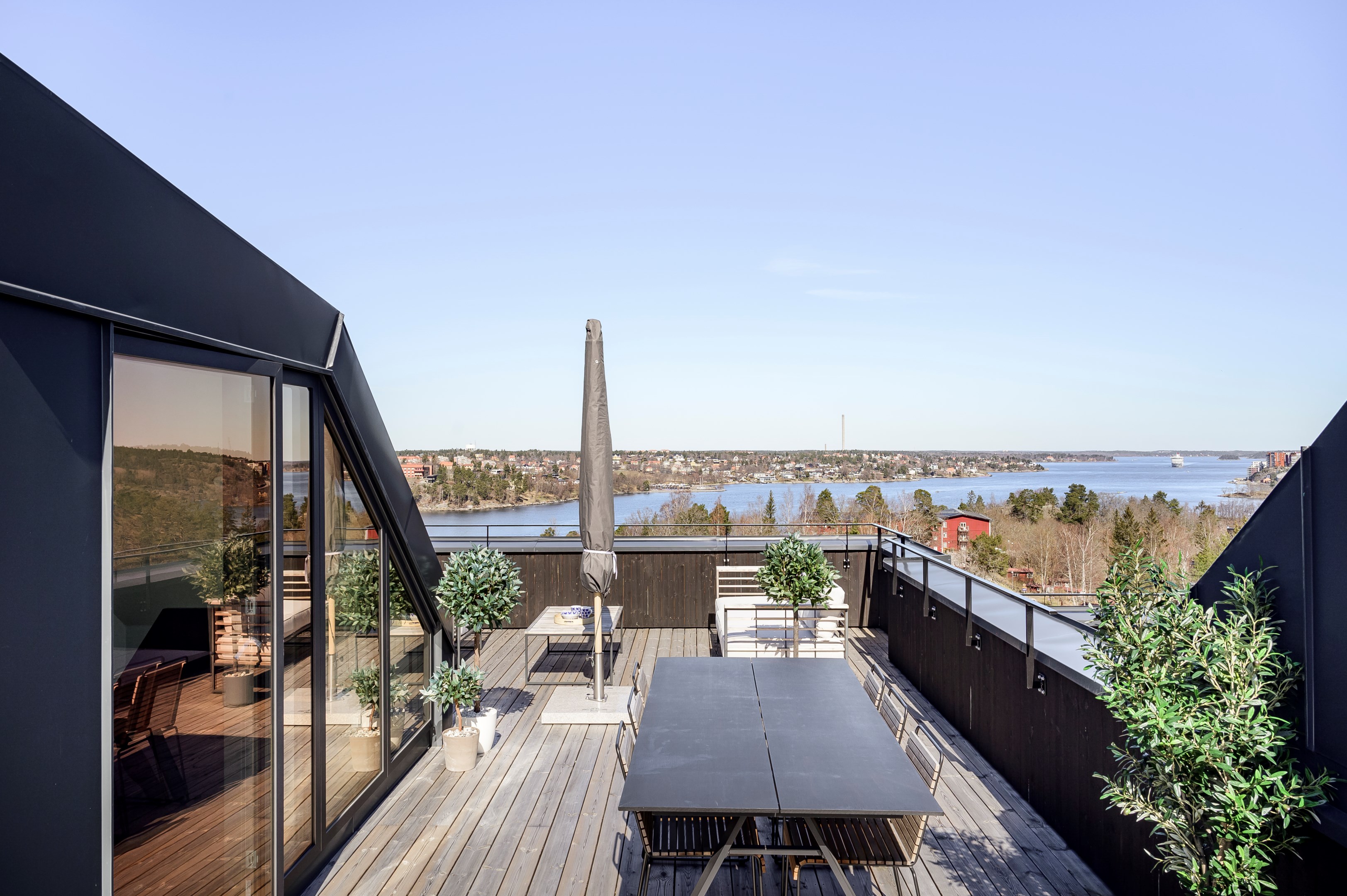 Bostadsbild från Utskogsvägen 63, Såld i Skuru, Nacka