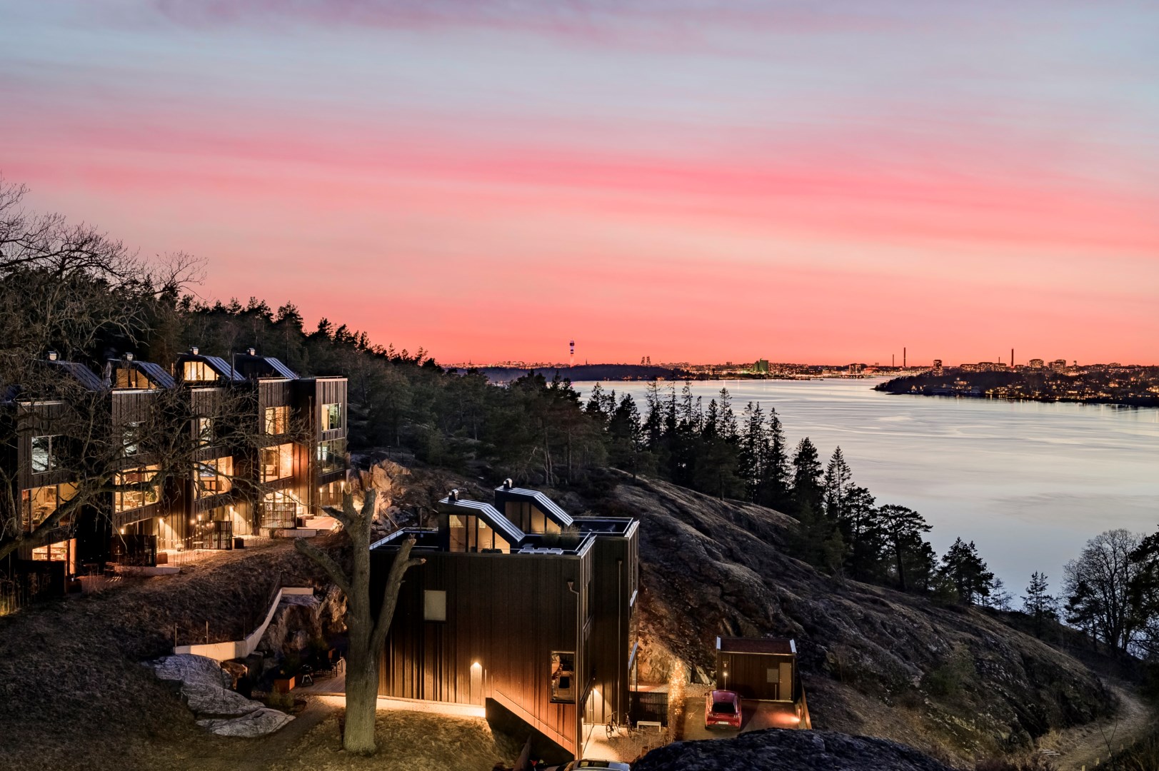 Bostadsbild från Utskogsvägen 63, Såld i Skuru, Nacka