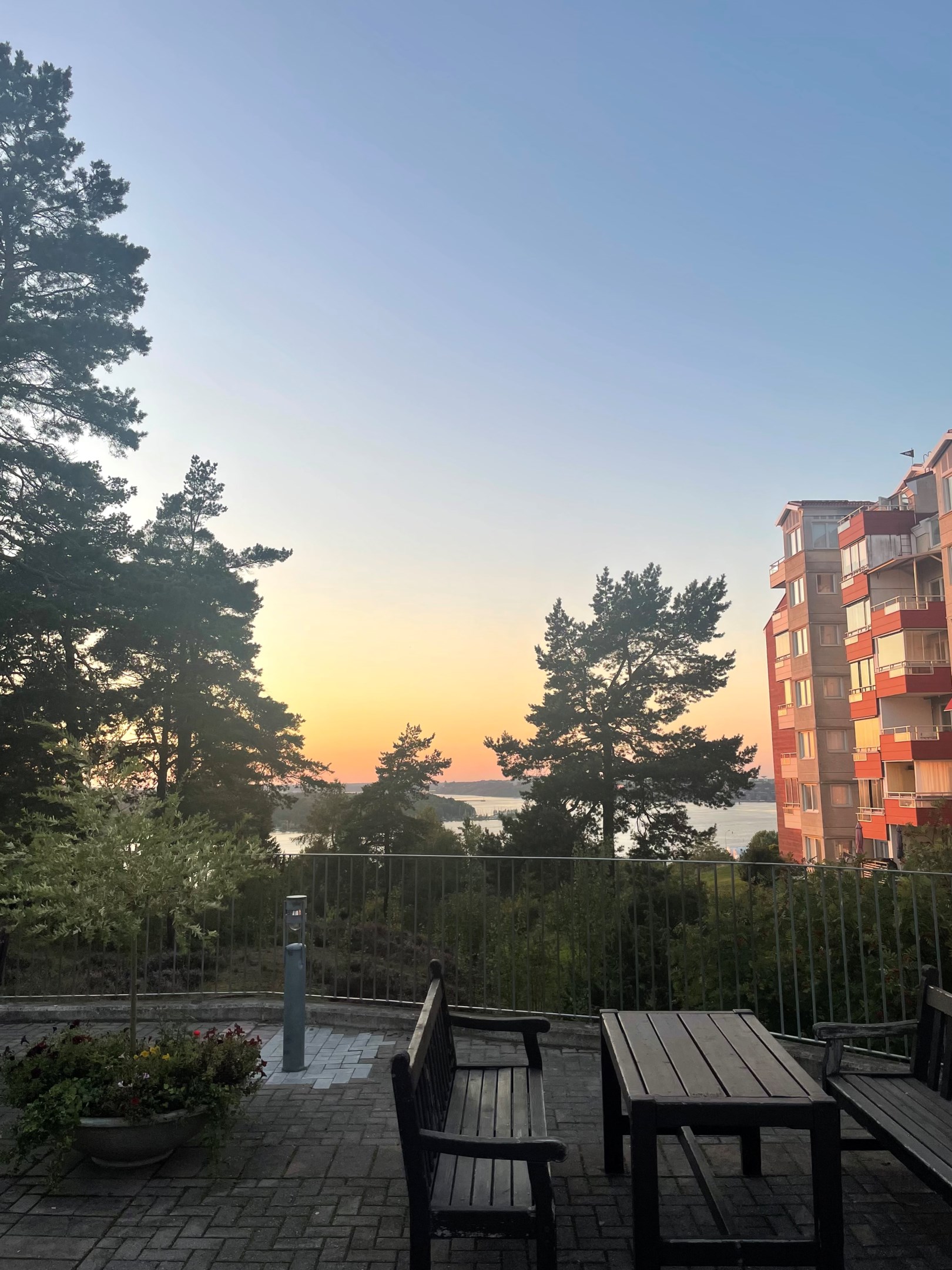 Bostadsbild från Fyrspannsvägen 66, Såld i Jarlaberg, Nacka