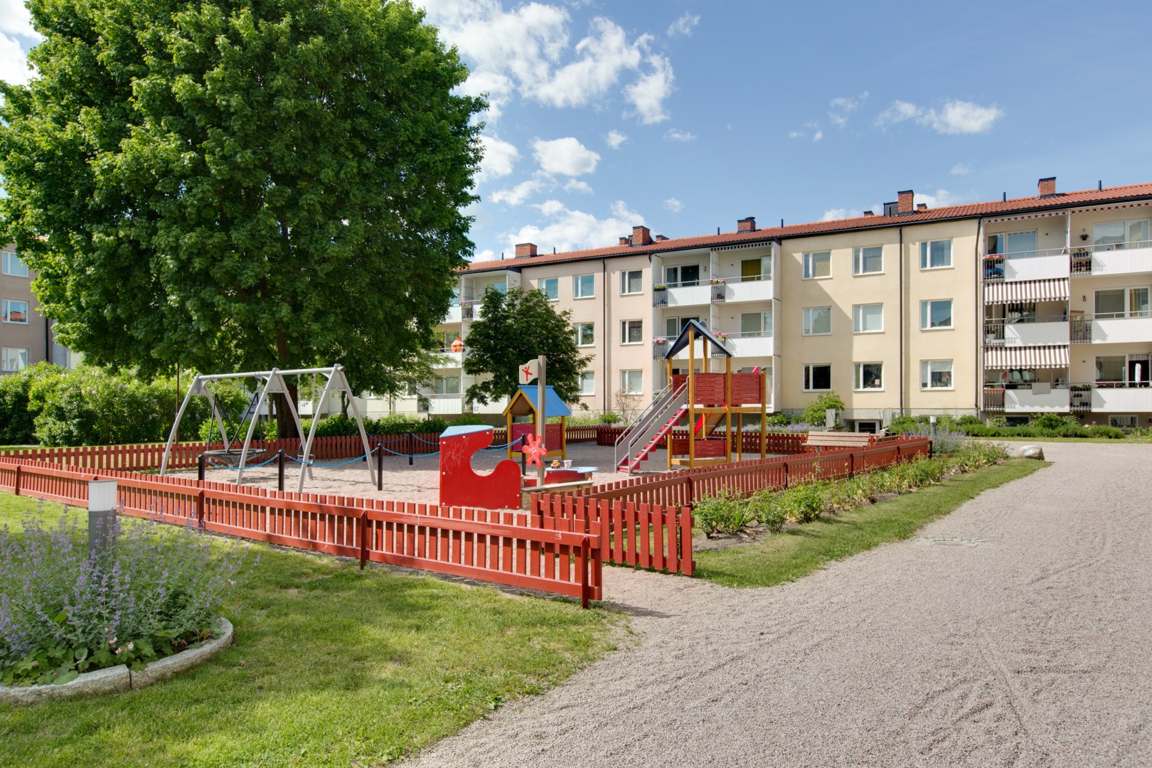 Bostadsbild från Petterslundsgatan 25, Såld i Fålhagen, Uppsala