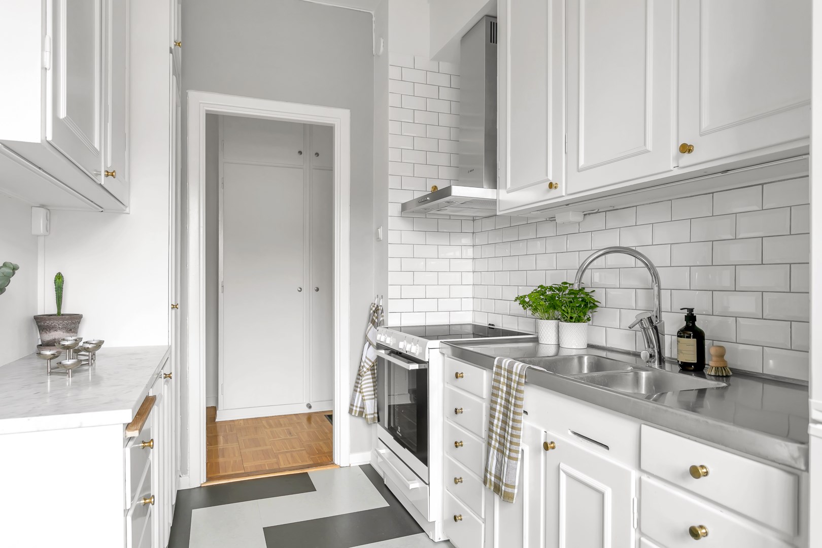 Bostadsbild från Ymergatan 24B, Såld i Fålhagen, Uppsala