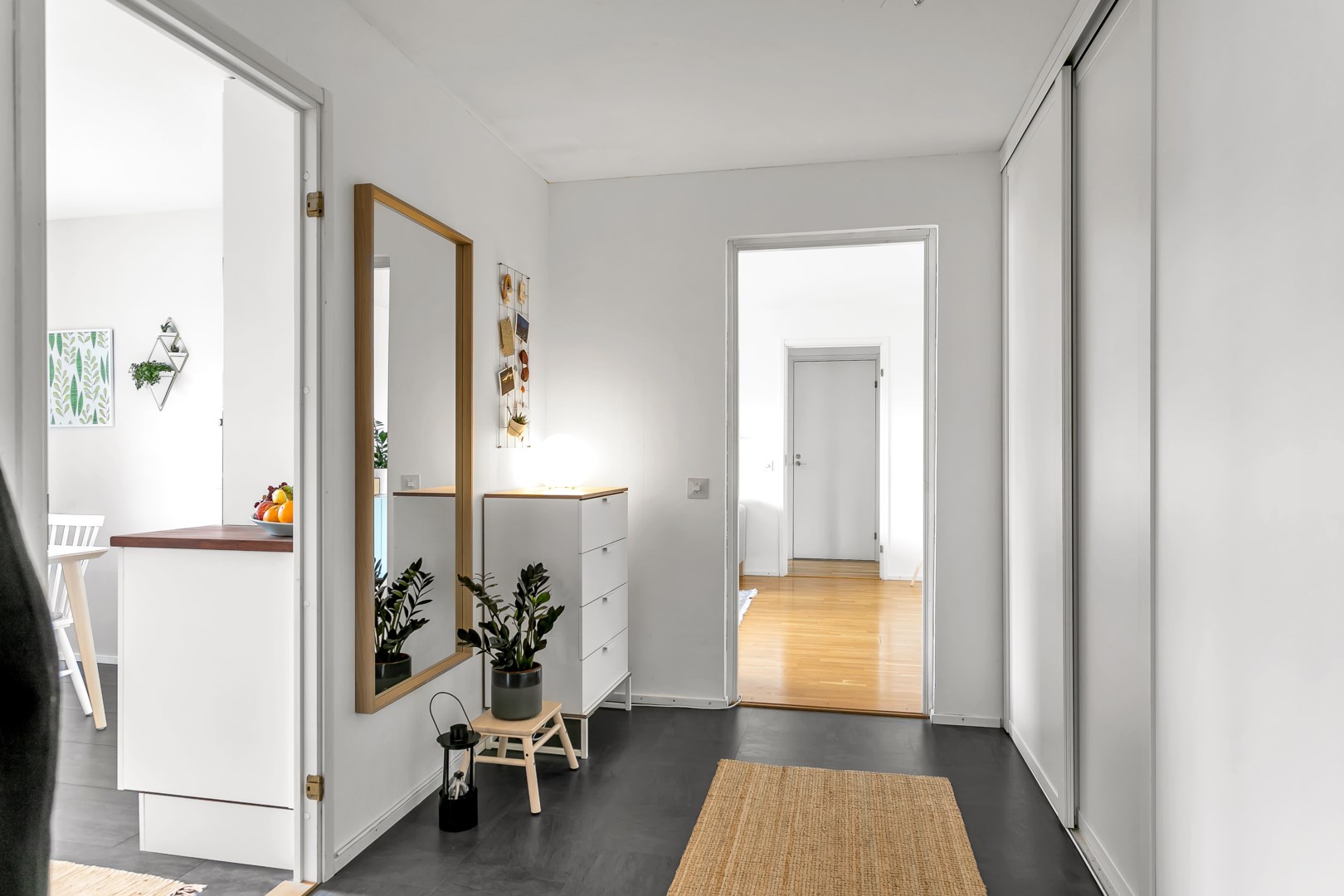 Bostadsbild från Bäverns gränd 24, Såld i Centrum, Uppsala