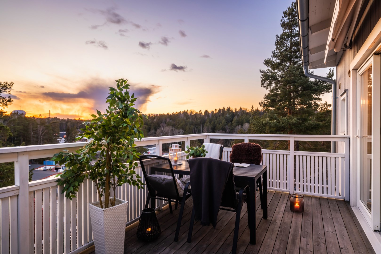 Bostadsbild från Fältspatsvägen 28A, Såld i Norra Lännersta, Nacka