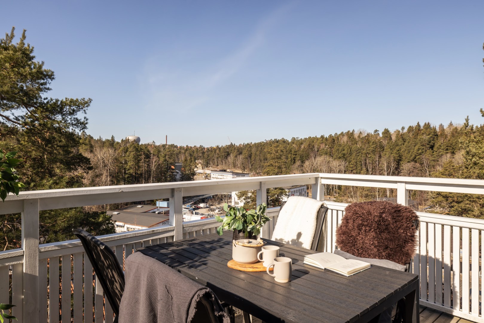 Bostadsbild från Fältspatsvägen 28A, Såld i Norra Lännersta, Nacka