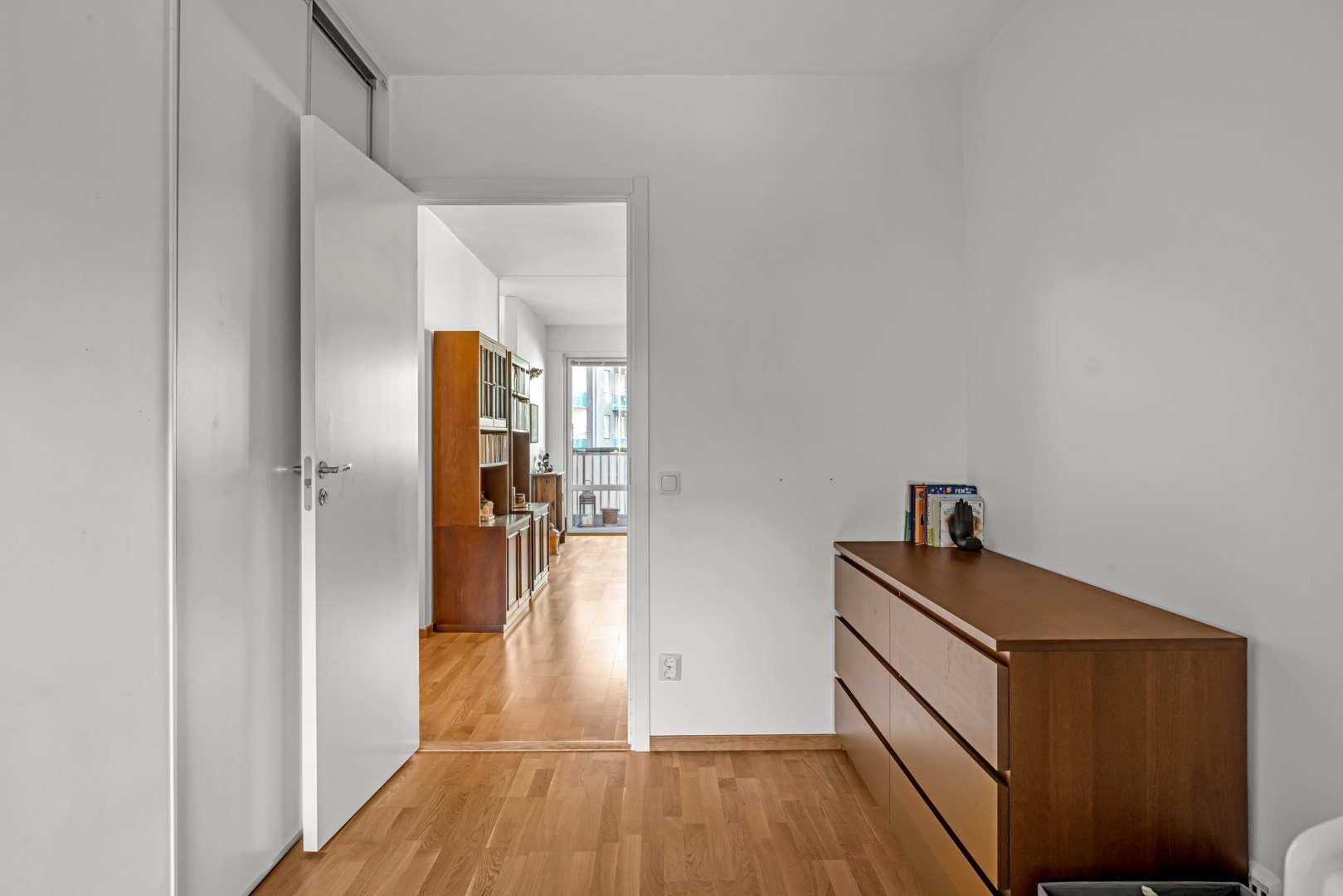 Bostadsbild från Hugingatan 11, Såld i Kungsängen, Uppsala