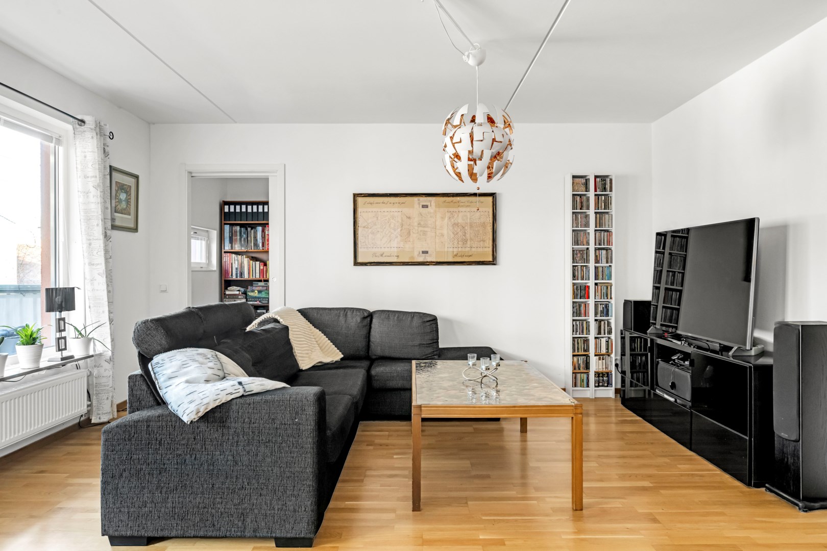 Bostadsbild från Hugingatan 11, Såld i Kungsängen, Uppsala