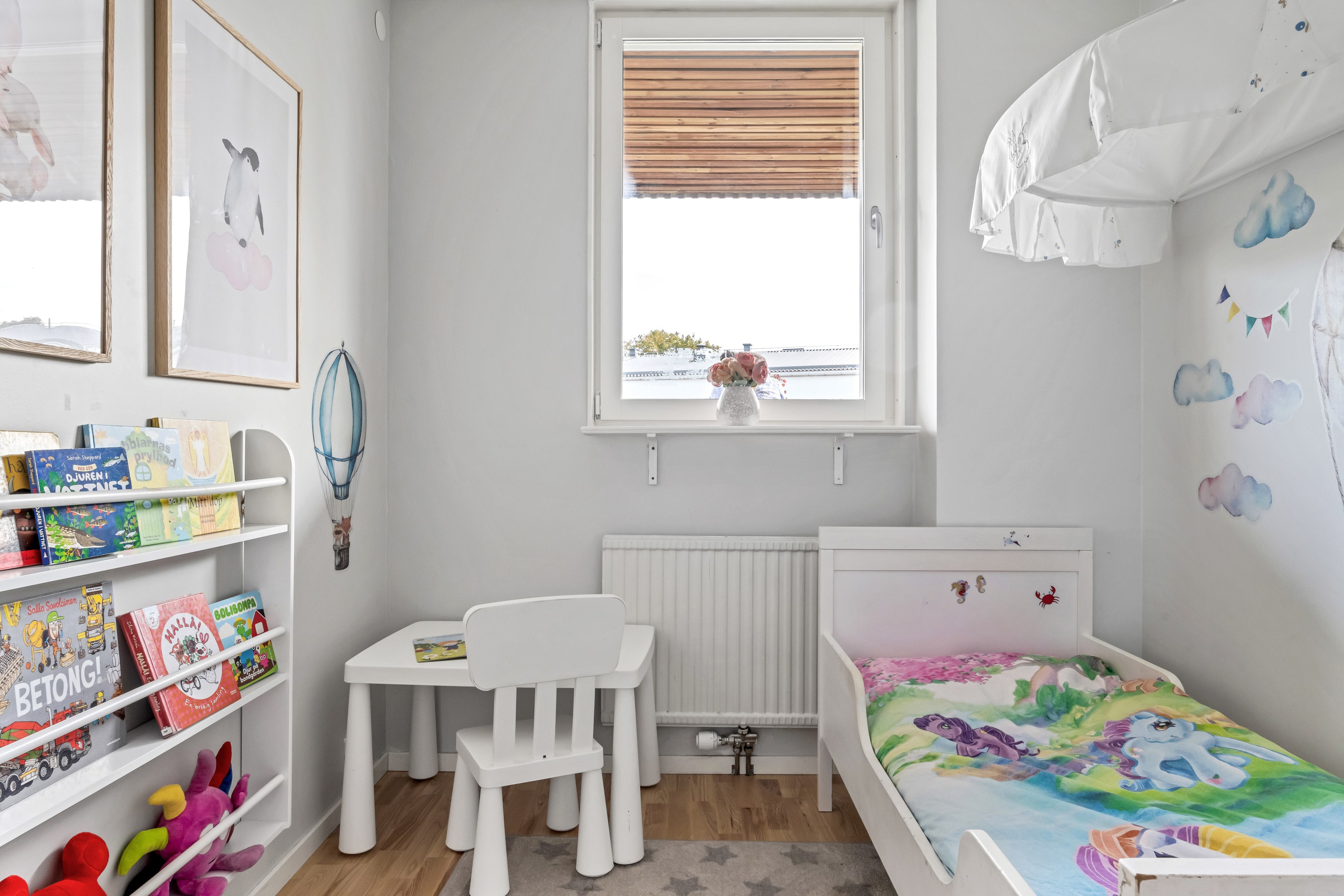 Bostadsbild från Fänkålsgatan 11, Till salu i Årsta, Uppsala